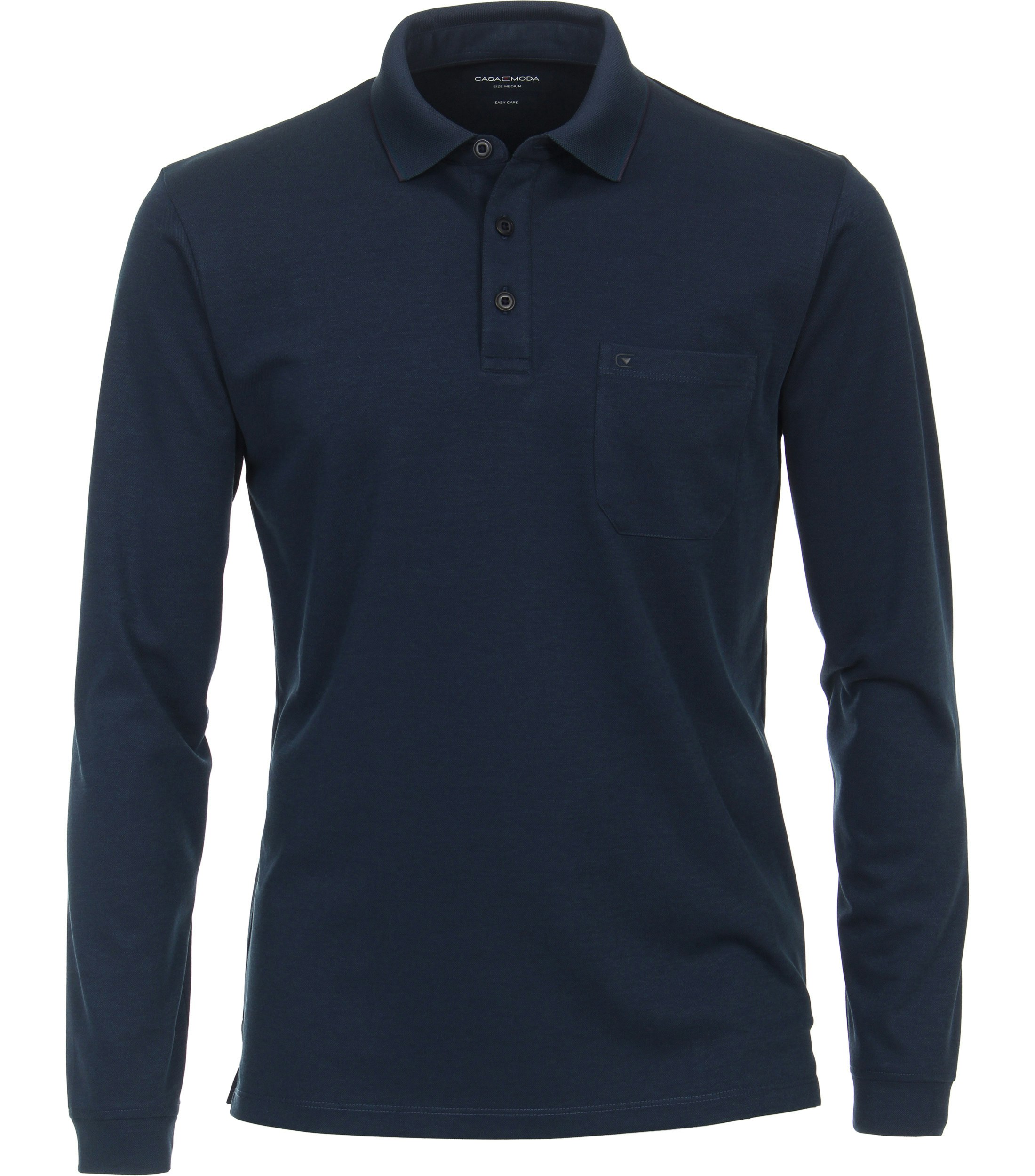 Ein Polo-Shirt im uni Muster in der Farbe sattes Dunkelblau