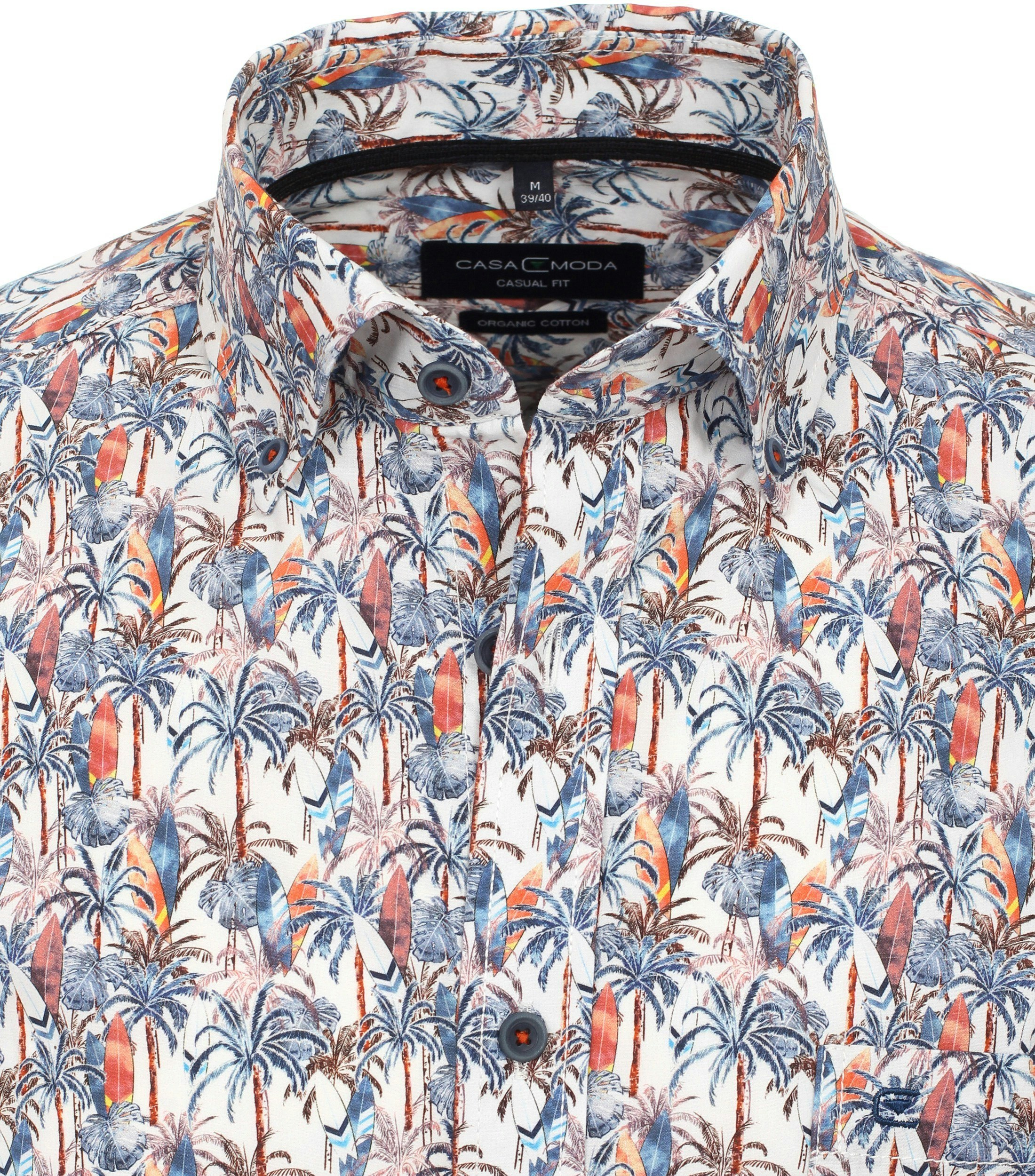 Ein Freizeithemd im Print Muster in der Farbe Mittelblau