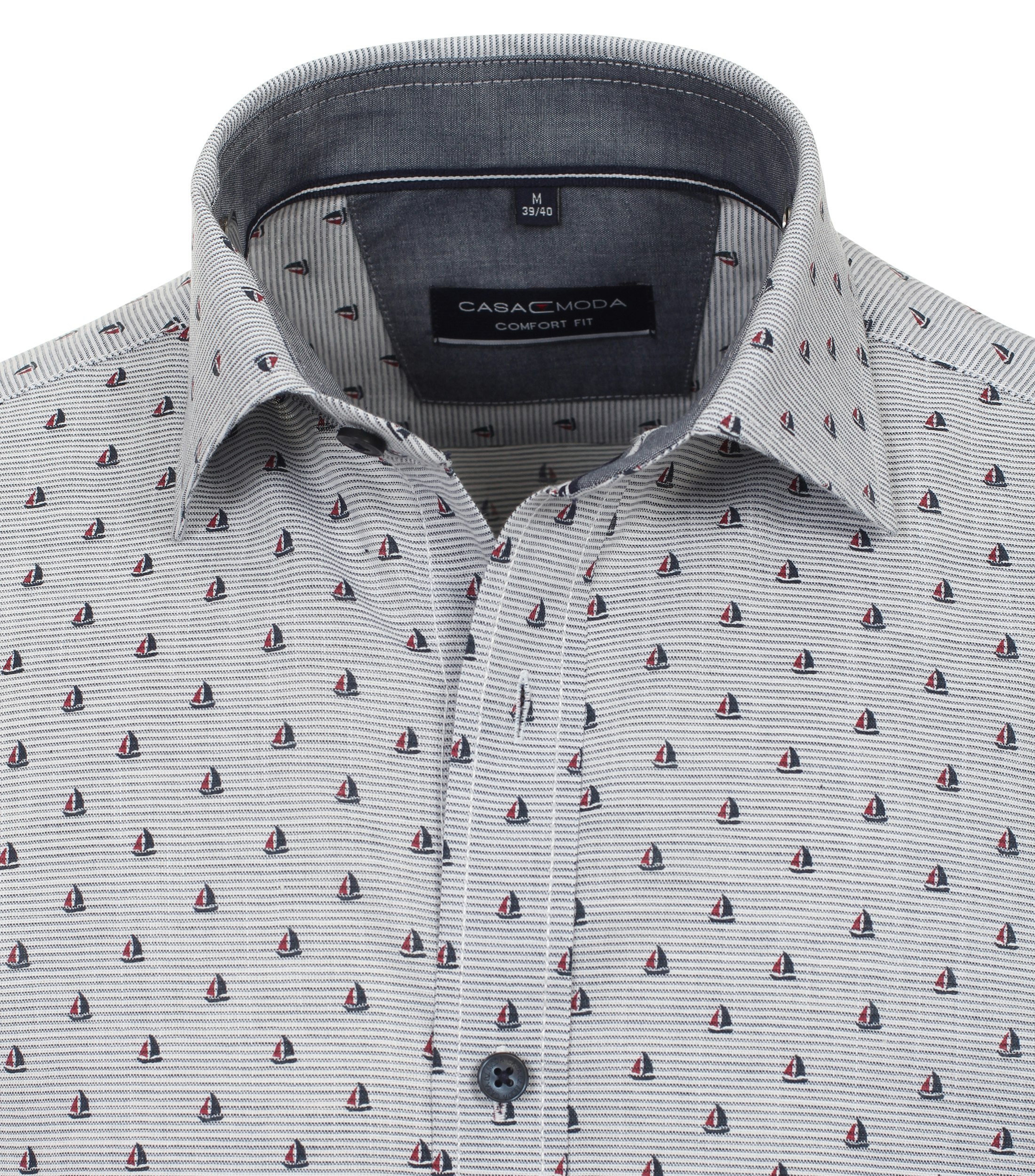 Ein Freizeithemd im Print Muster in der Farbe Dunkelblau