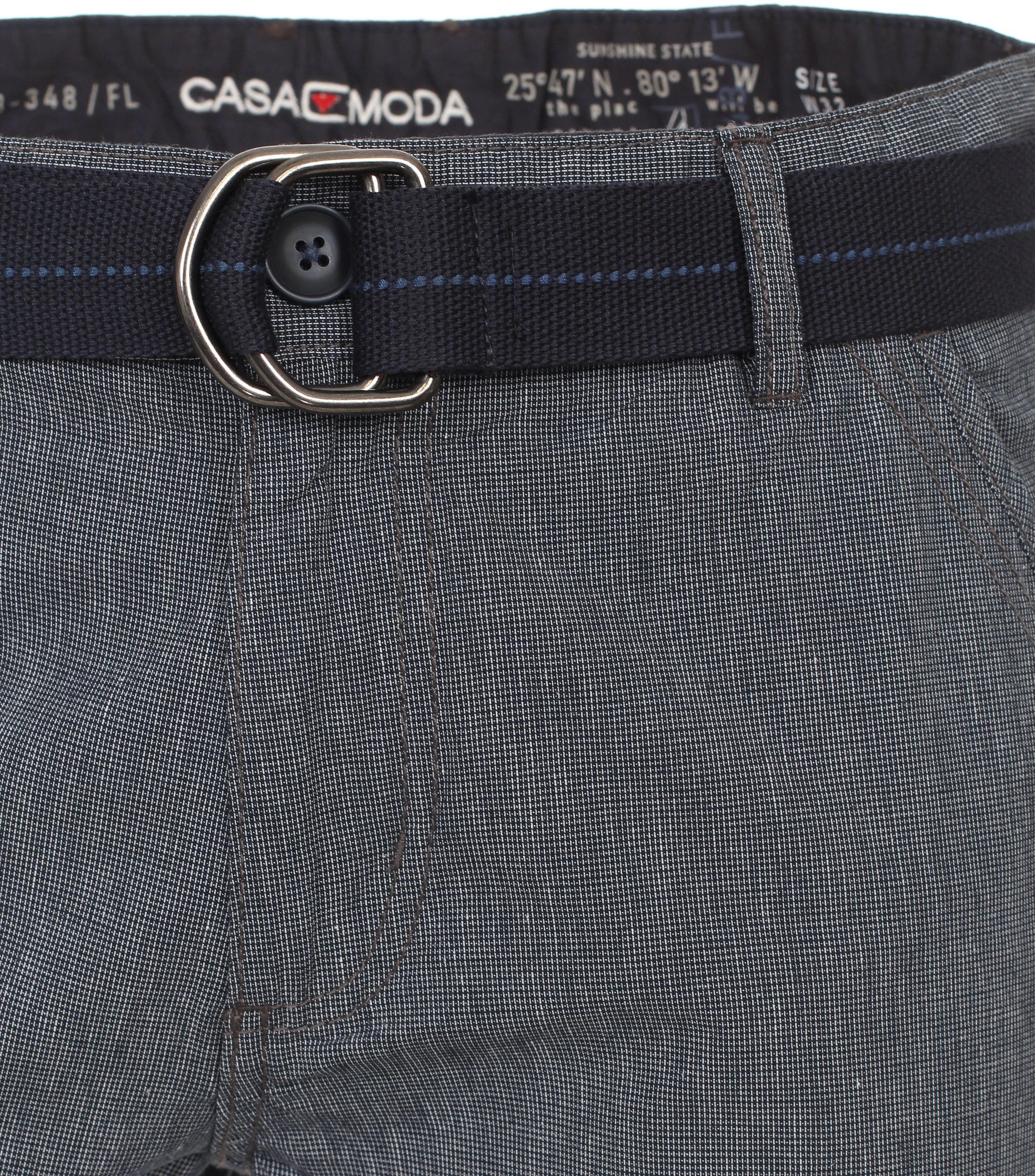 Shorts im unifarbenen Design in der Farbe graues Mittelblau