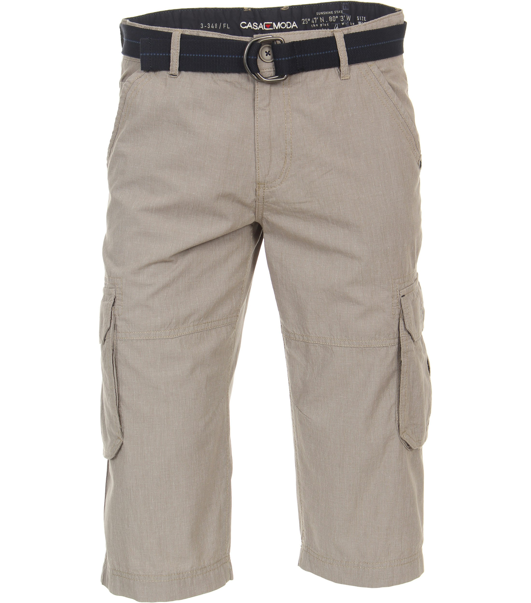 Ein Shorts im uni Muster in der Farbe Beige