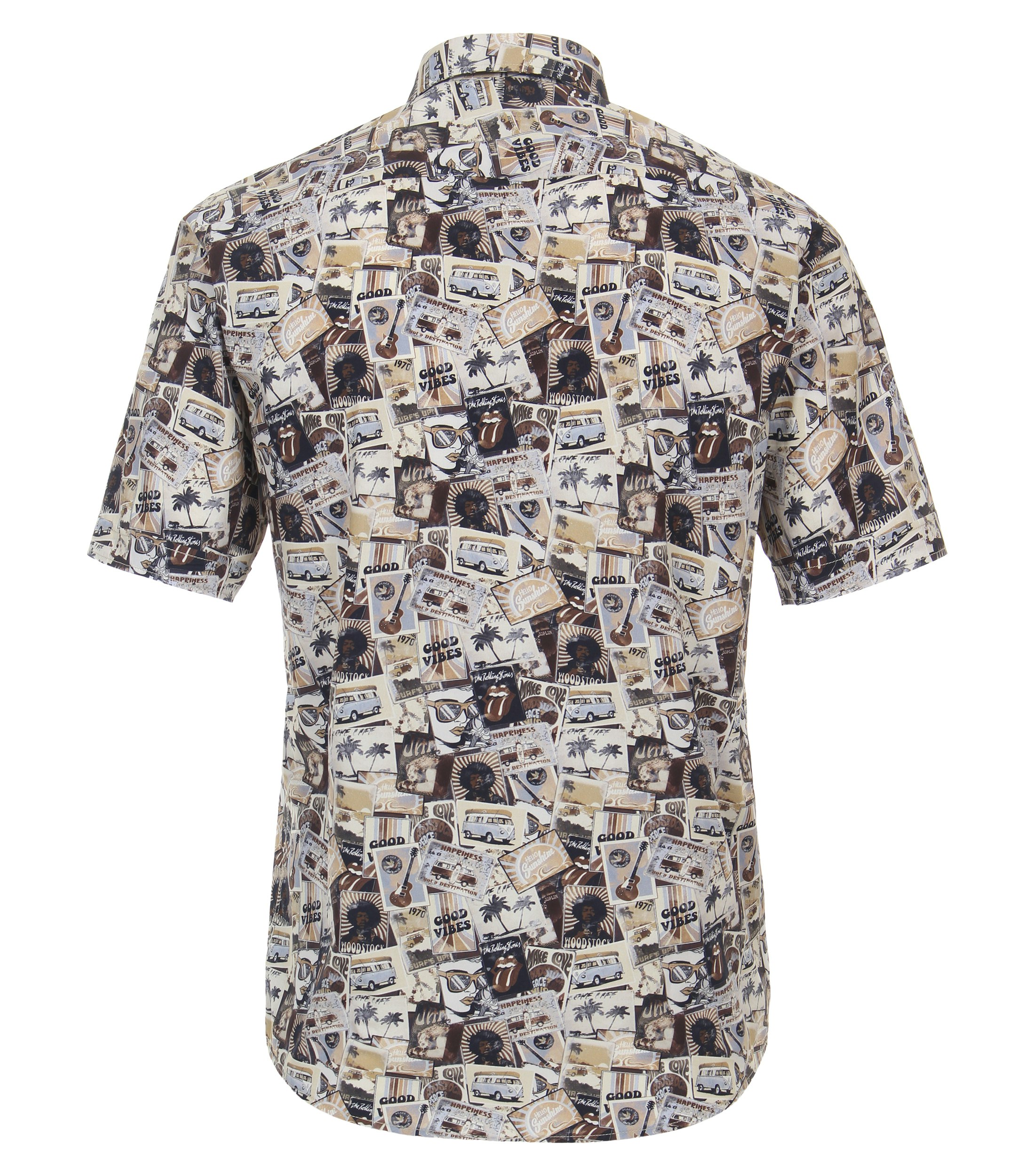 Ein Freizeithemd im Print Muster in der Farbe Braun