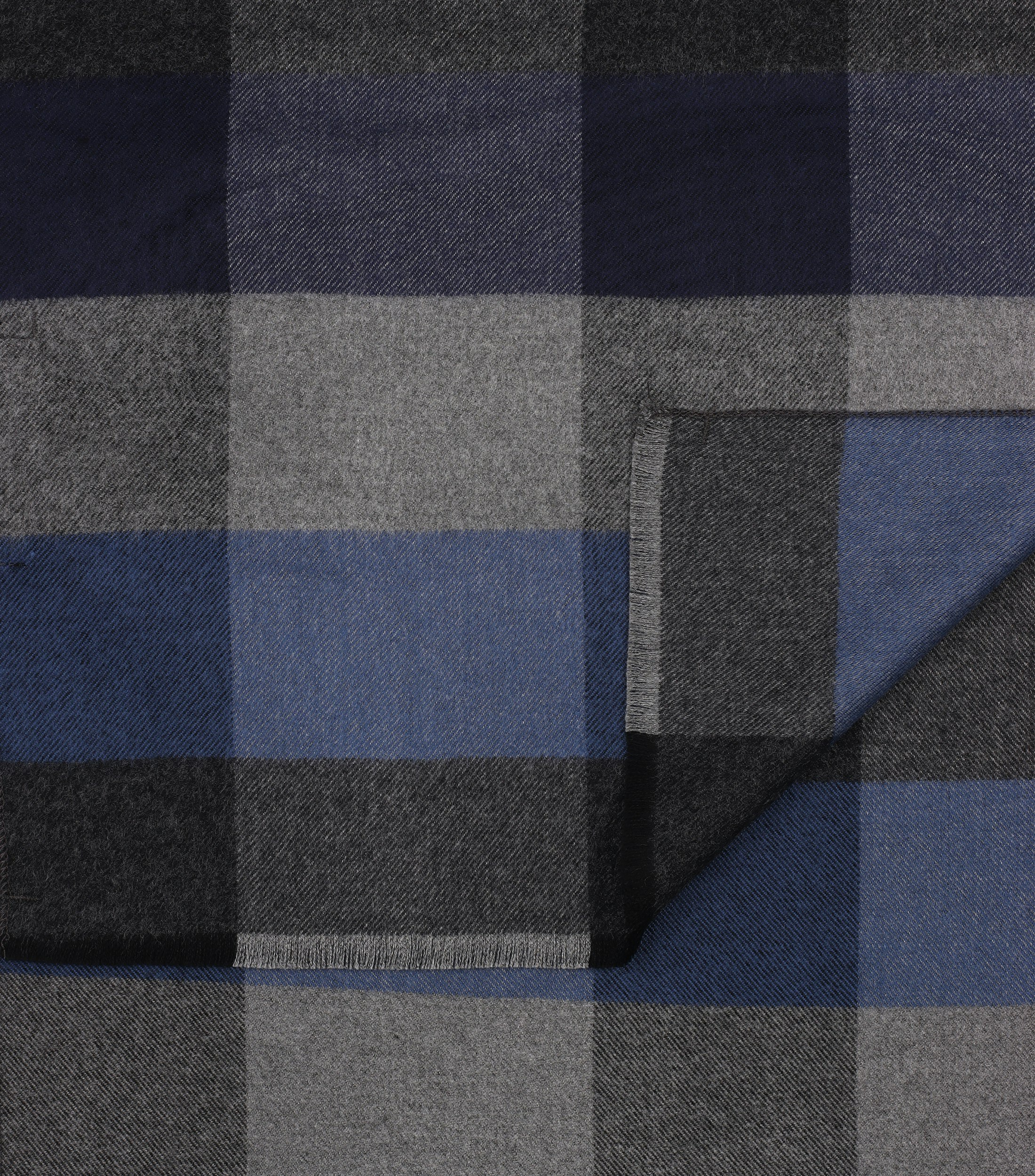 dunkles Mittelblau (105)