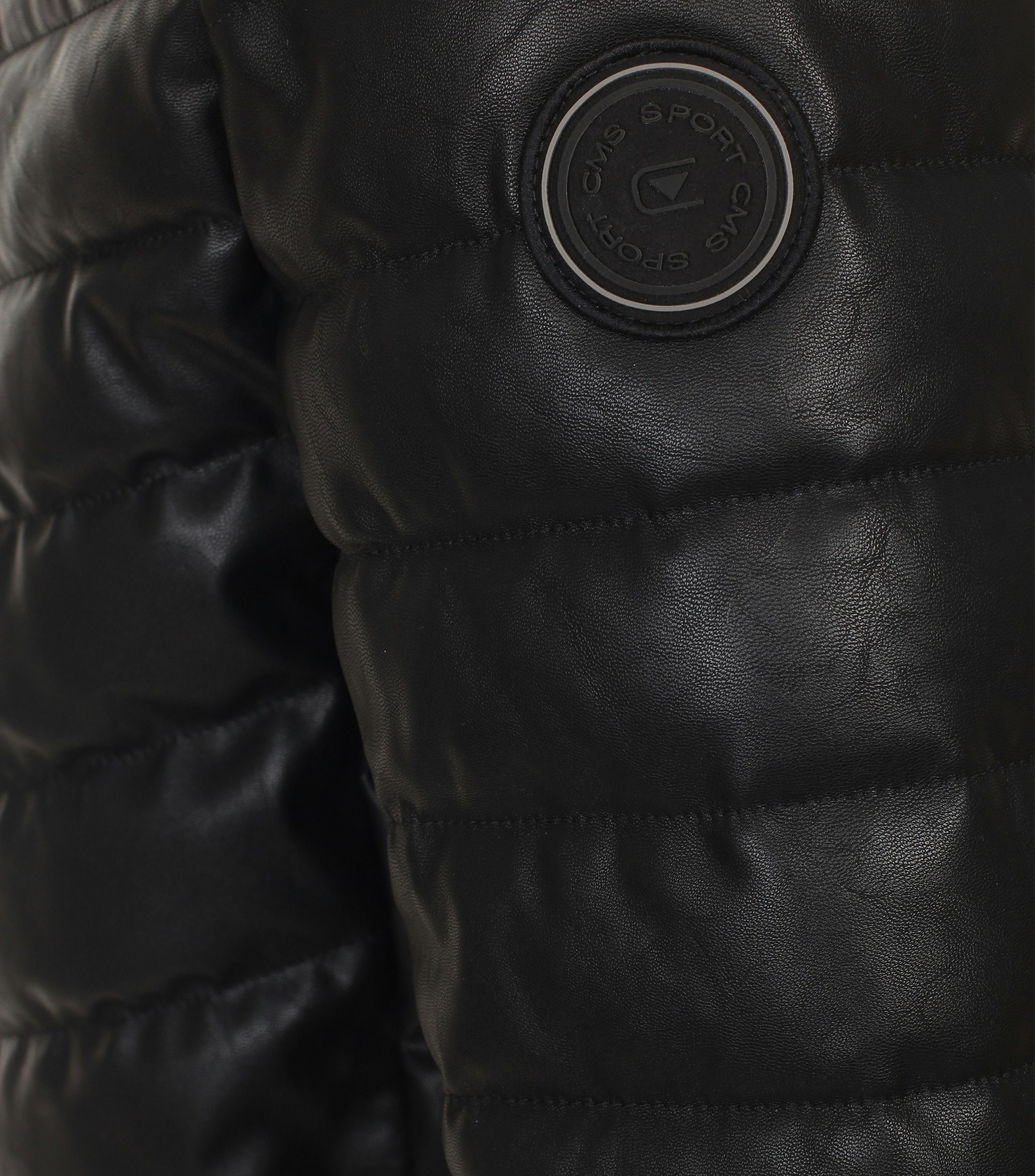 Steppjacke im unifarbenen Design in der Farbe Schwarz