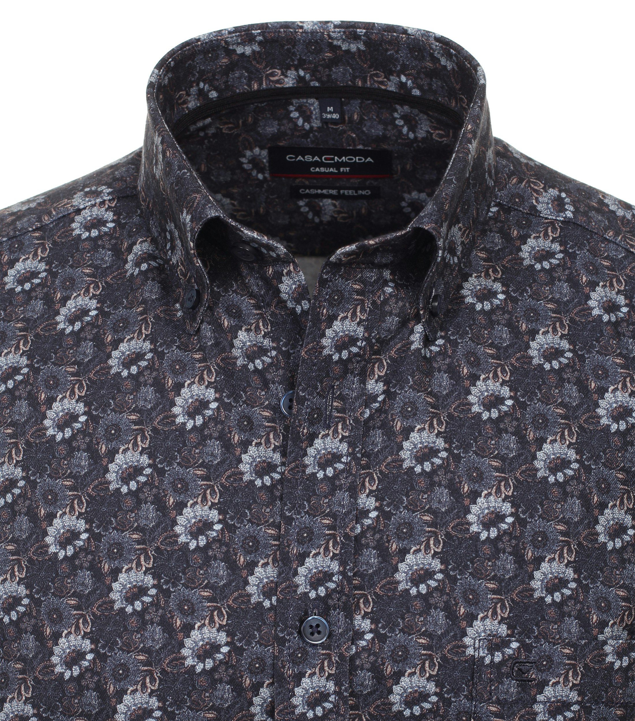 Ein Freizeithemd im Print Muster in der Farbe Grünblau