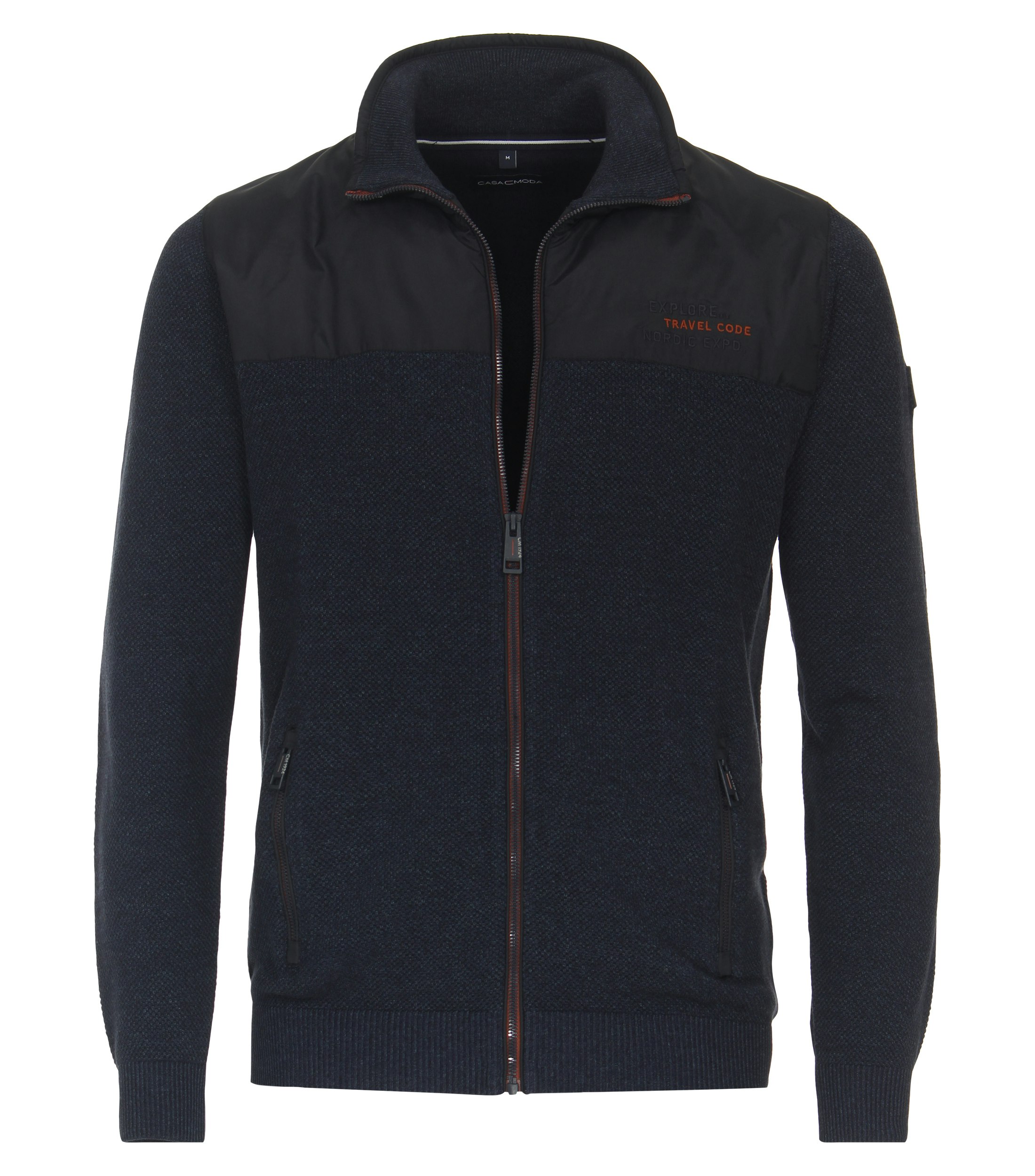 Ein Strickjacke im uni Muster in der Farbe Dunkelblau