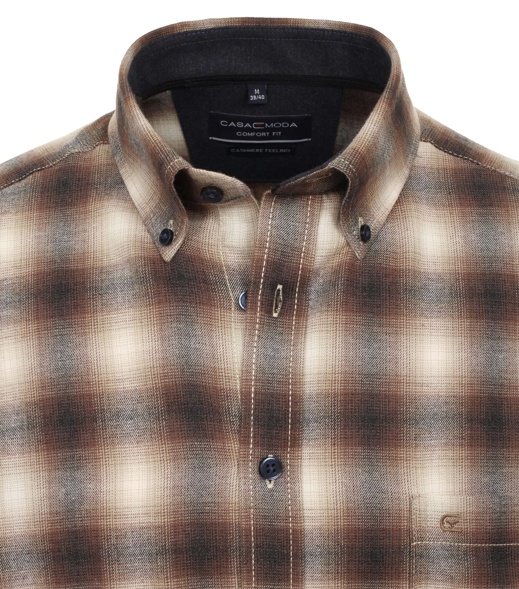 Ein Freizeithemd im kariert Muster in der Farbe Olive