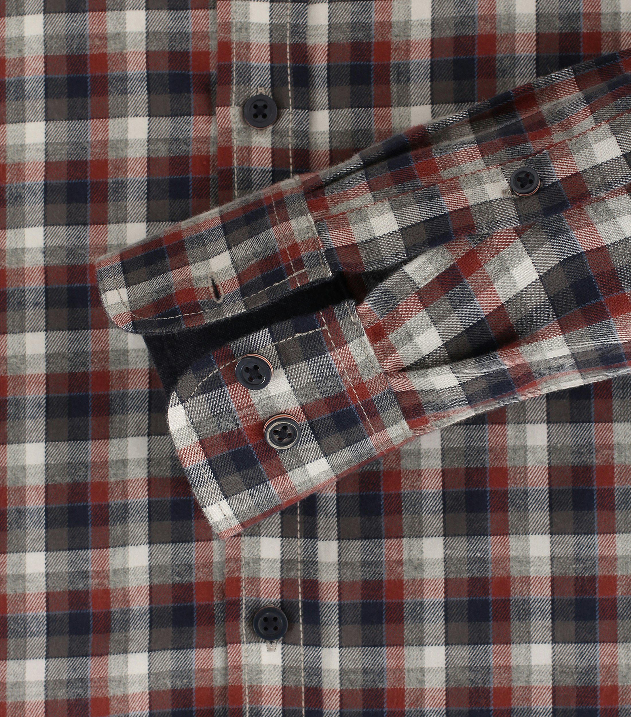 Ein Freizeithemd im kariert Muster in der Farbe Braun