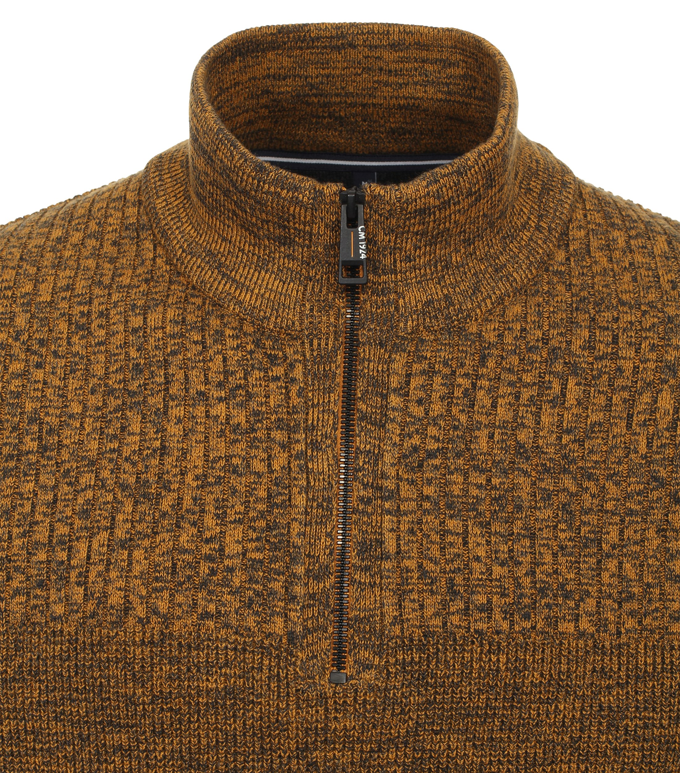 Ein Pullover im uni Muster in der Farbe Gelb