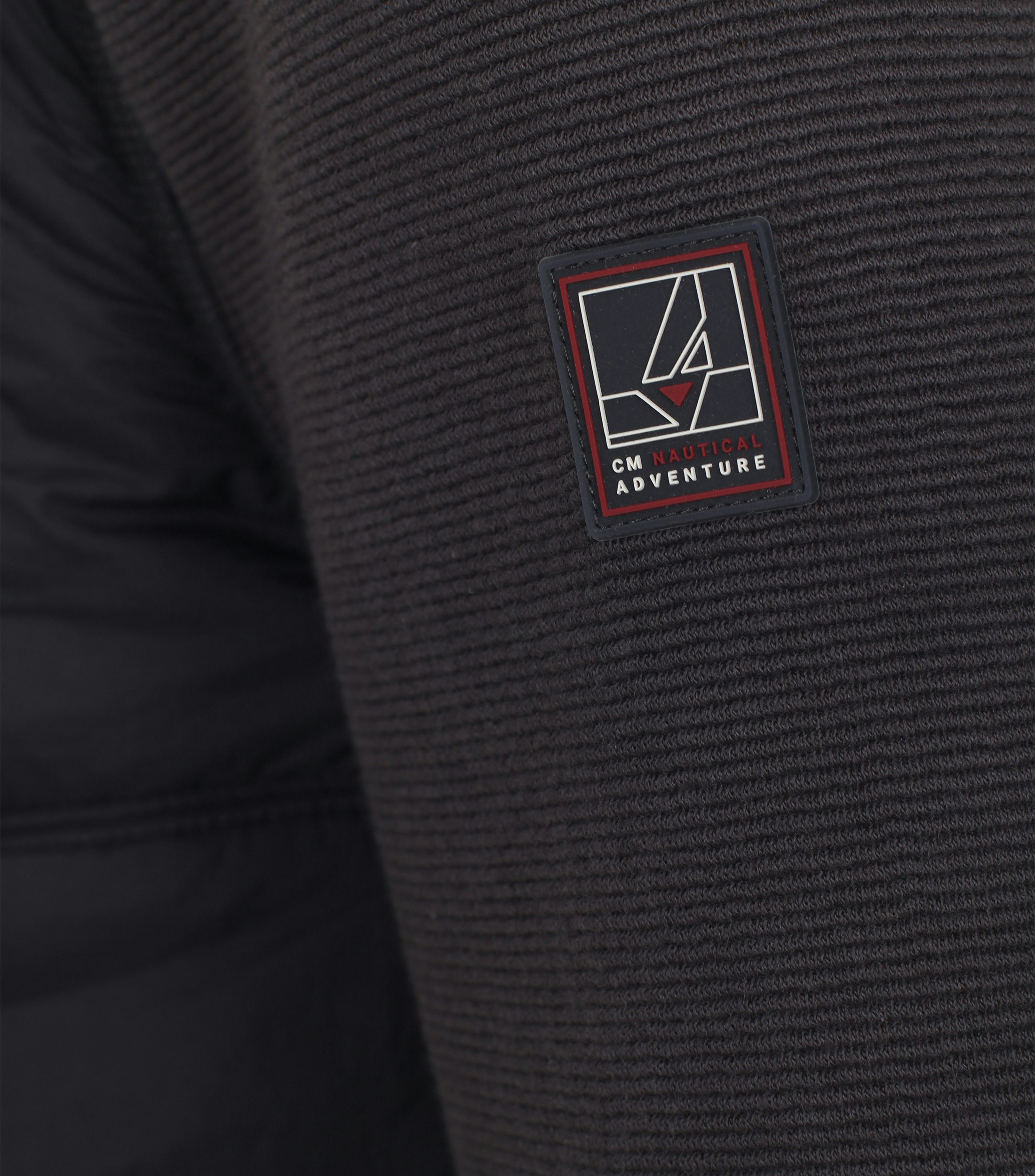 Ein Sweatjacke im uni Muster in der Farbe Dunkelblau