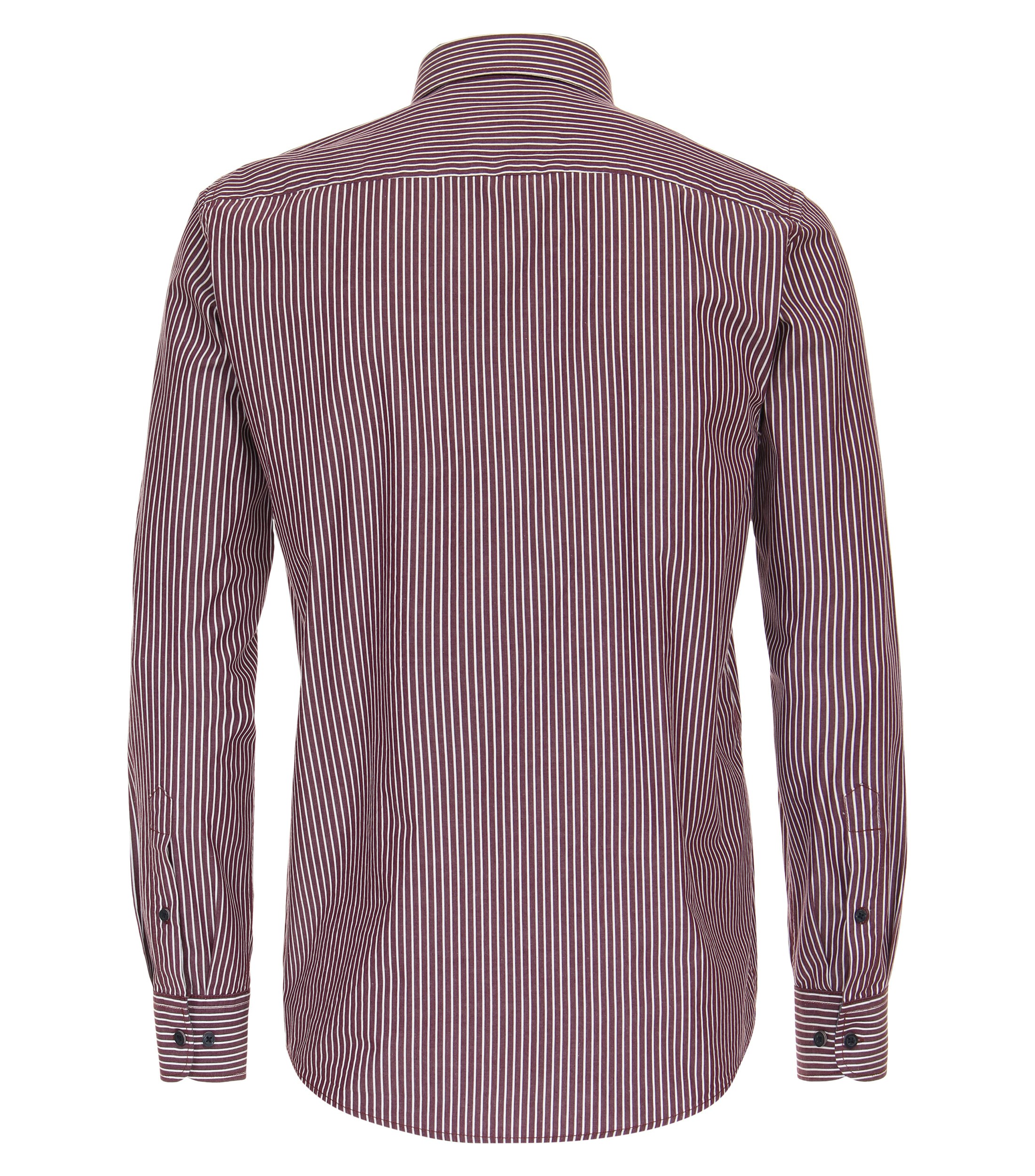 Ein Freizeithemd im gestreift Muster in der Farbe Dunkelrot