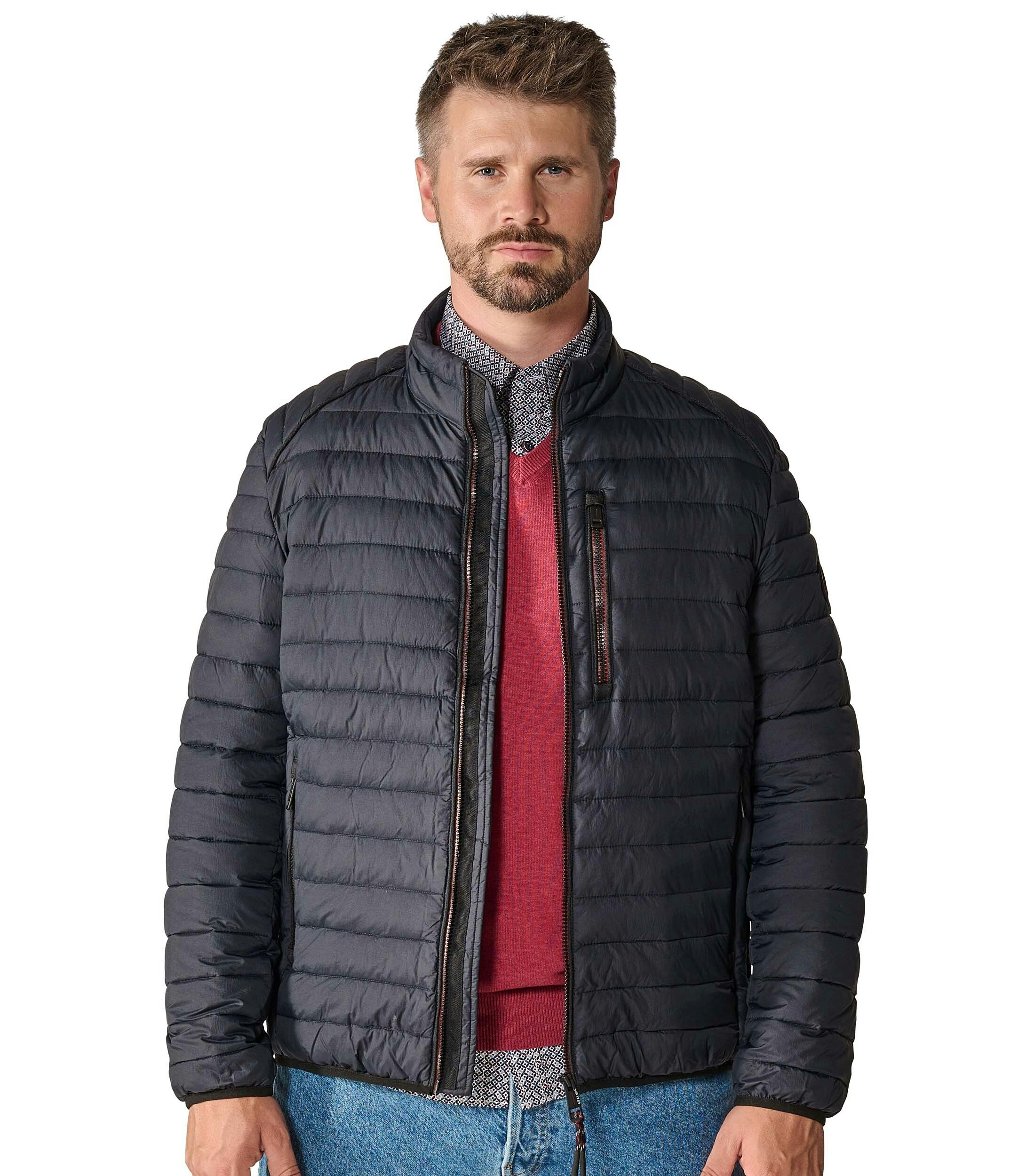 Ein Jacke im uni Muster in der Farbe Dunkelblau