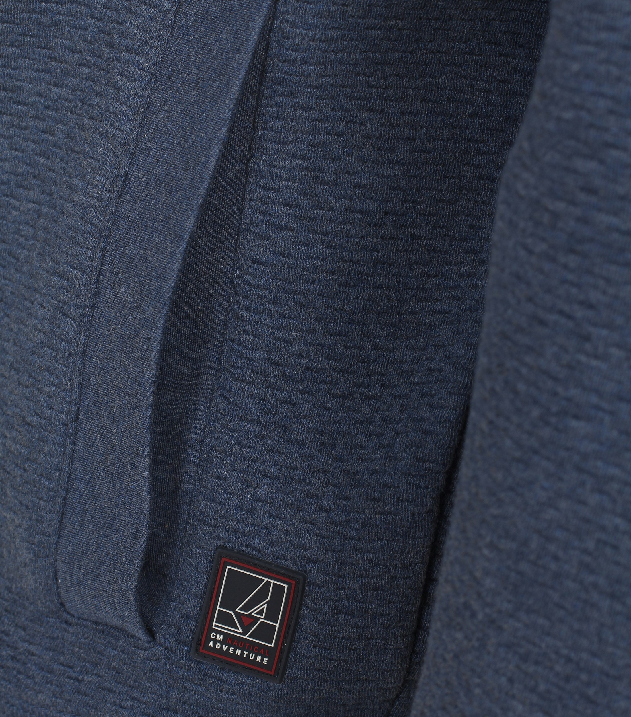 Ein Sweatjacke im uni Muster in der Farbe Mittelblau