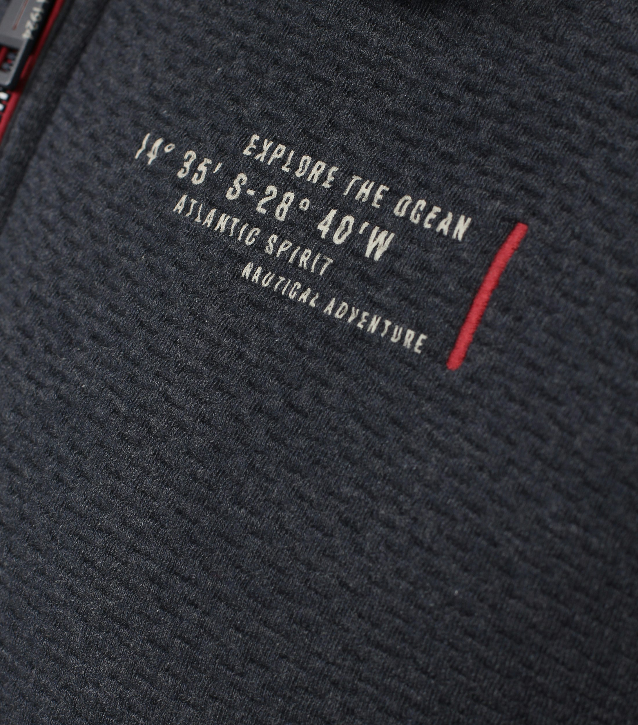 Ein Sweatshirt im uni Muster in der Farbe Dunkelblau