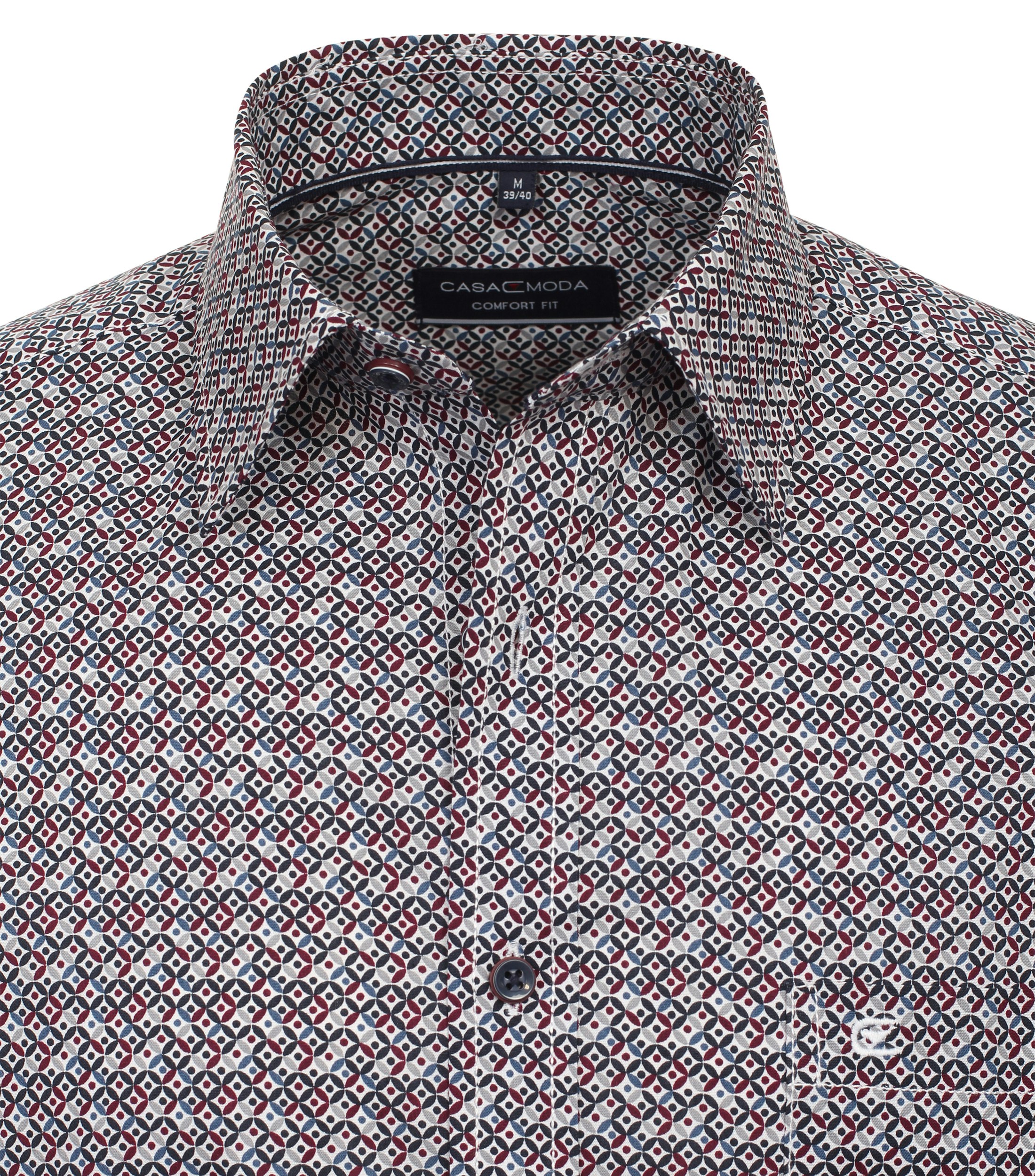Ein Freizeithemd im Print Muster in der Farbe Dunkelrot
