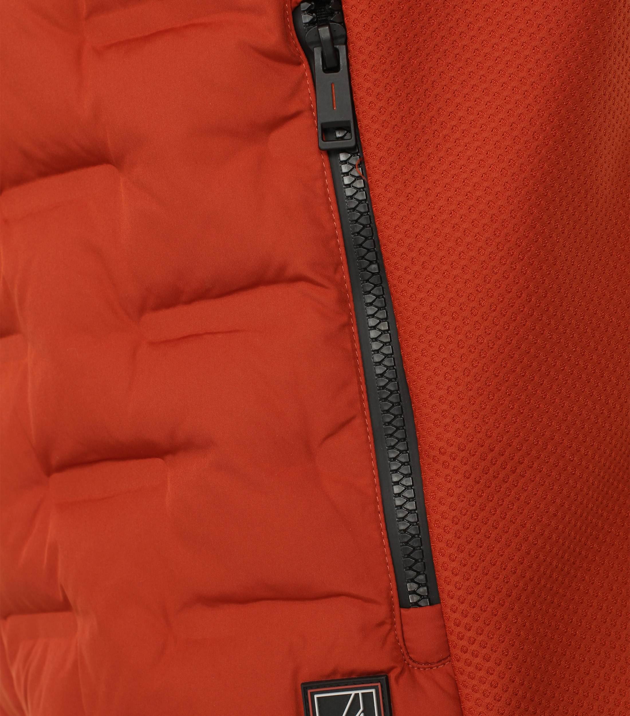 Ein Weste im uni Muster in der Farbe Orange