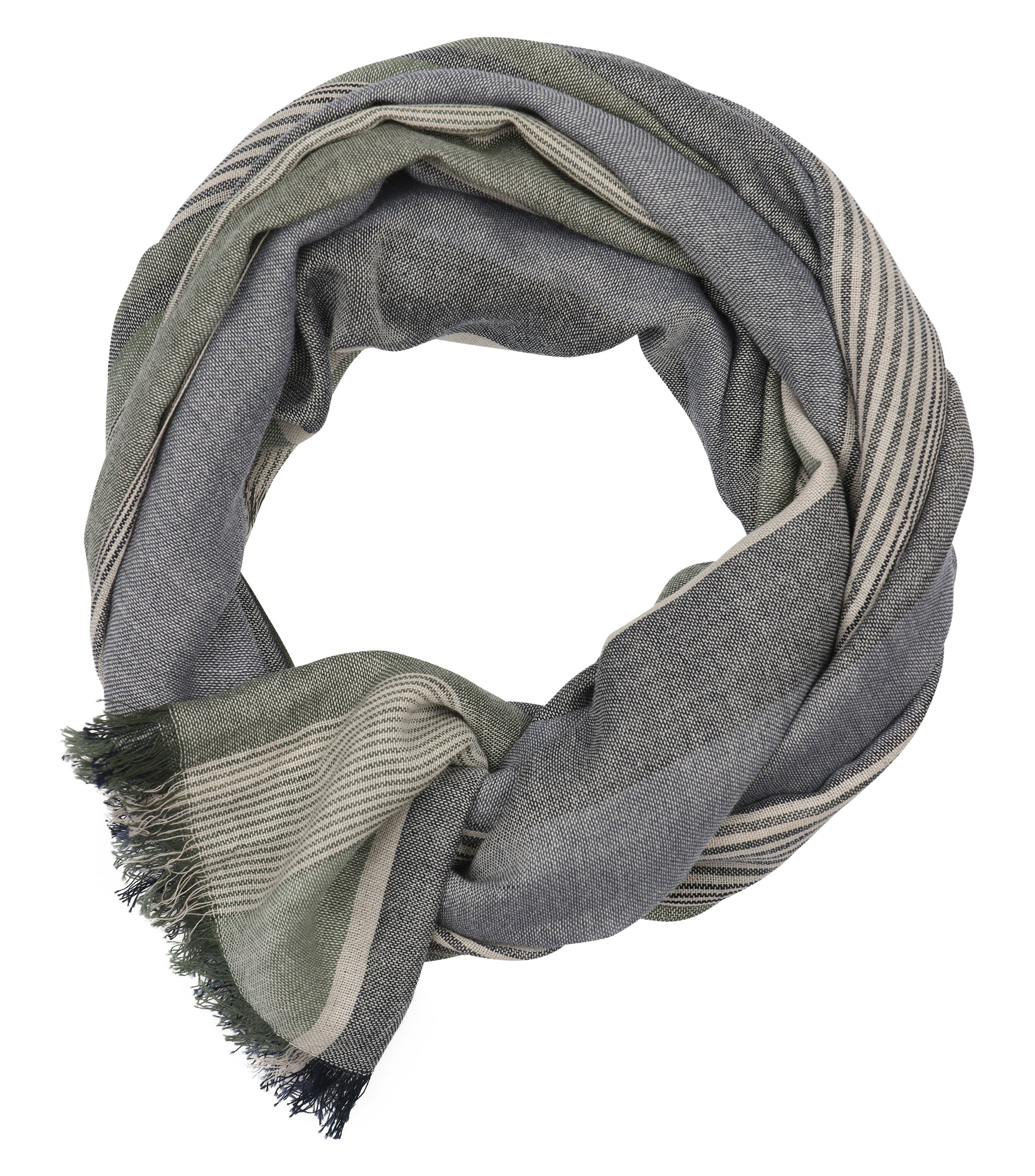 Ein Schal im uni Muster in der Farbe Hellgrün