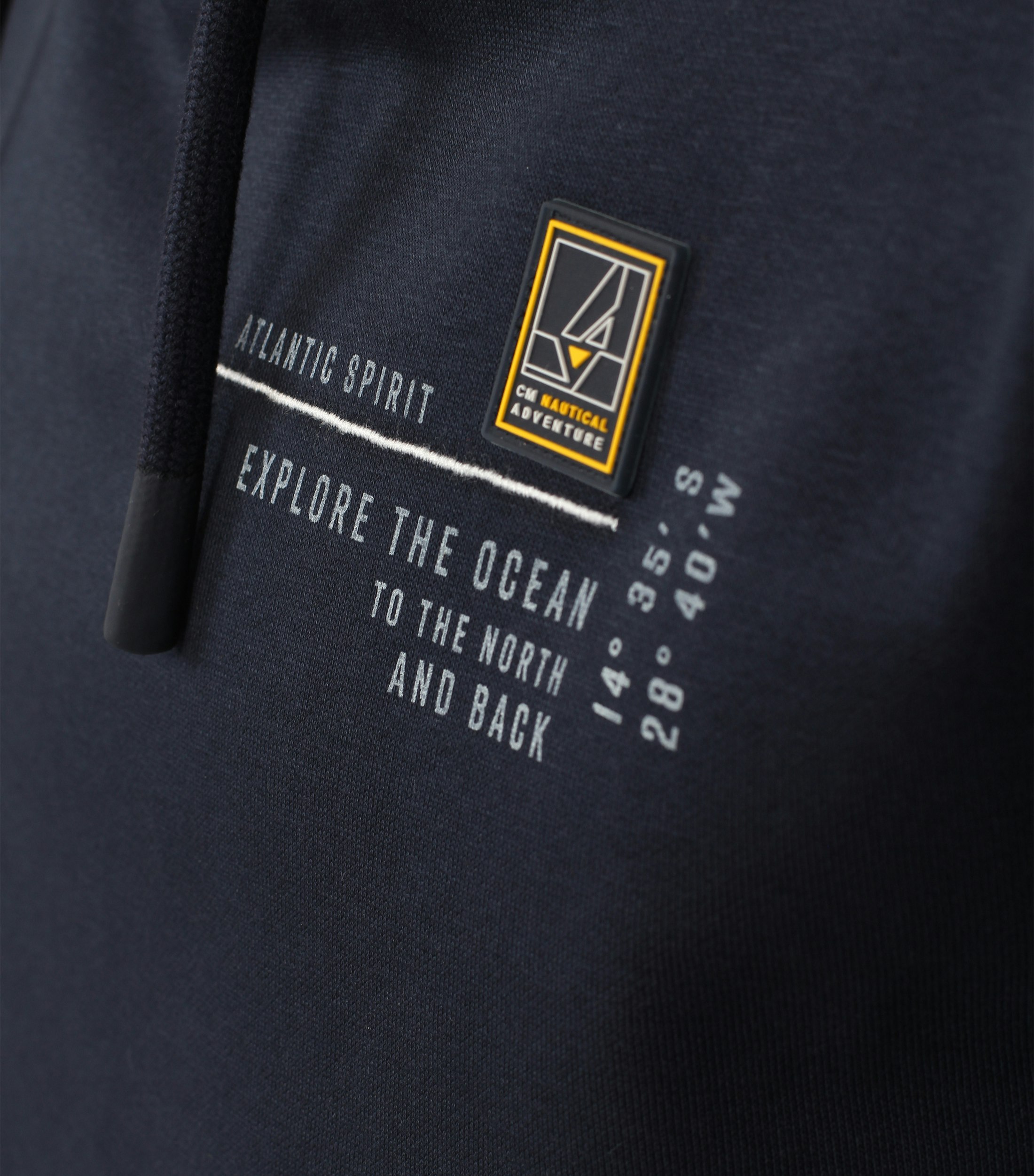 Ein Sweatshirt im uni Muster in der Farbe Dunkelblau