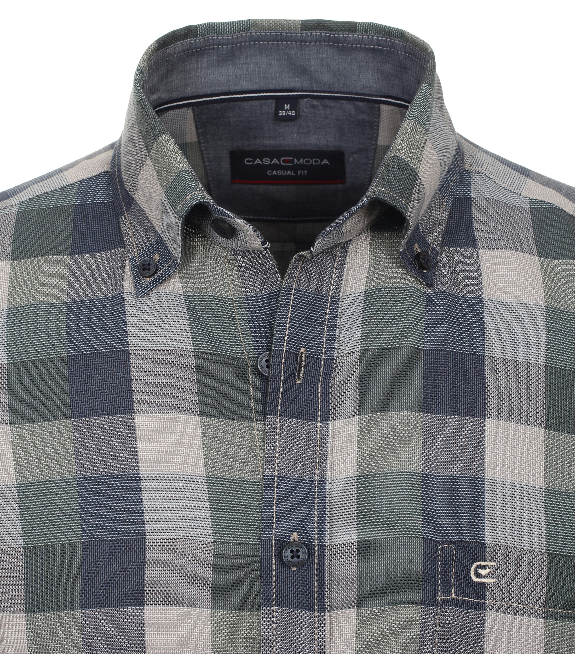 Ein Freizeithemd im kariert Muster in der Farbe Grün