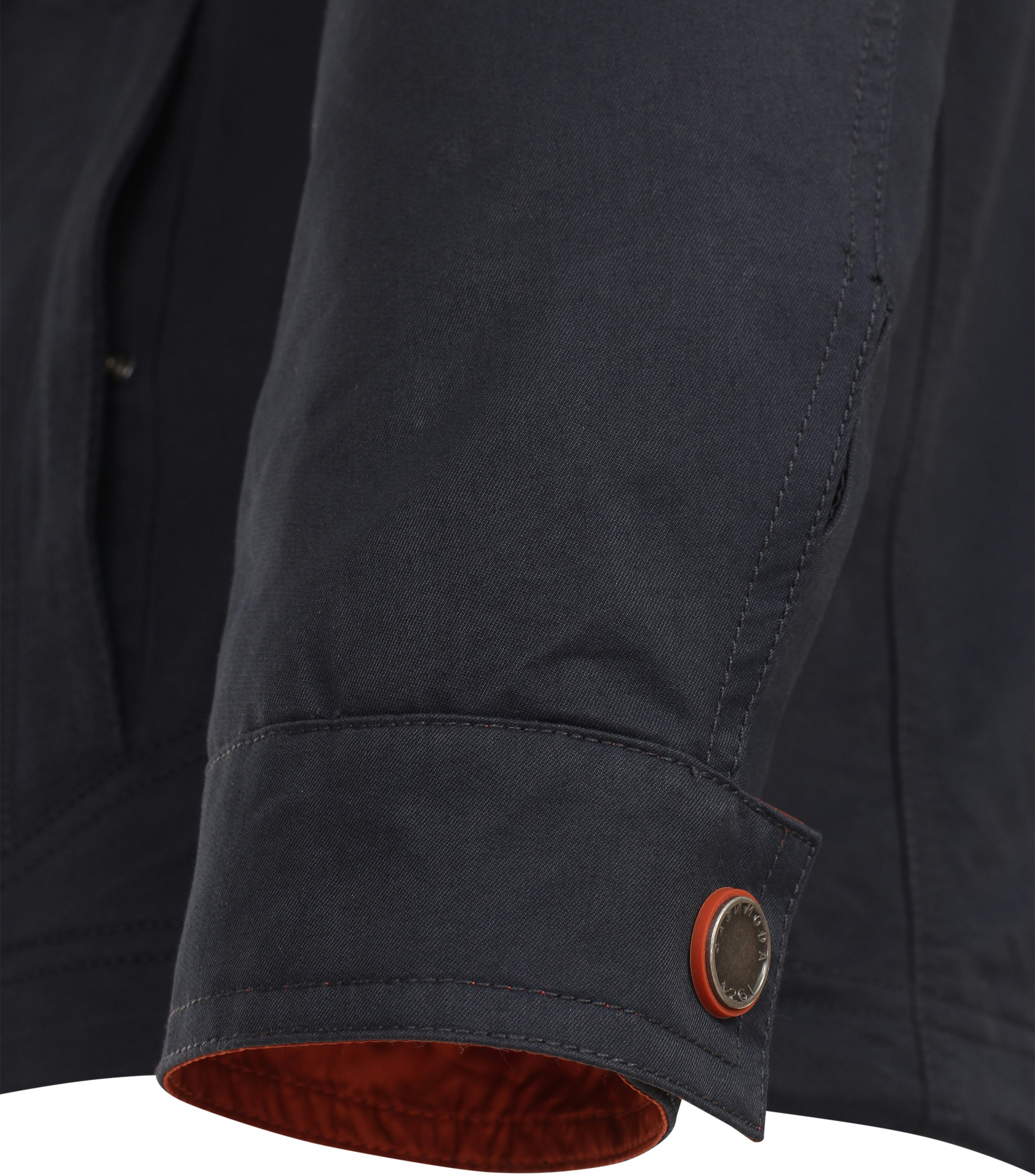 Ein Jacke im uni Muster in der Farbe Dunkelblau