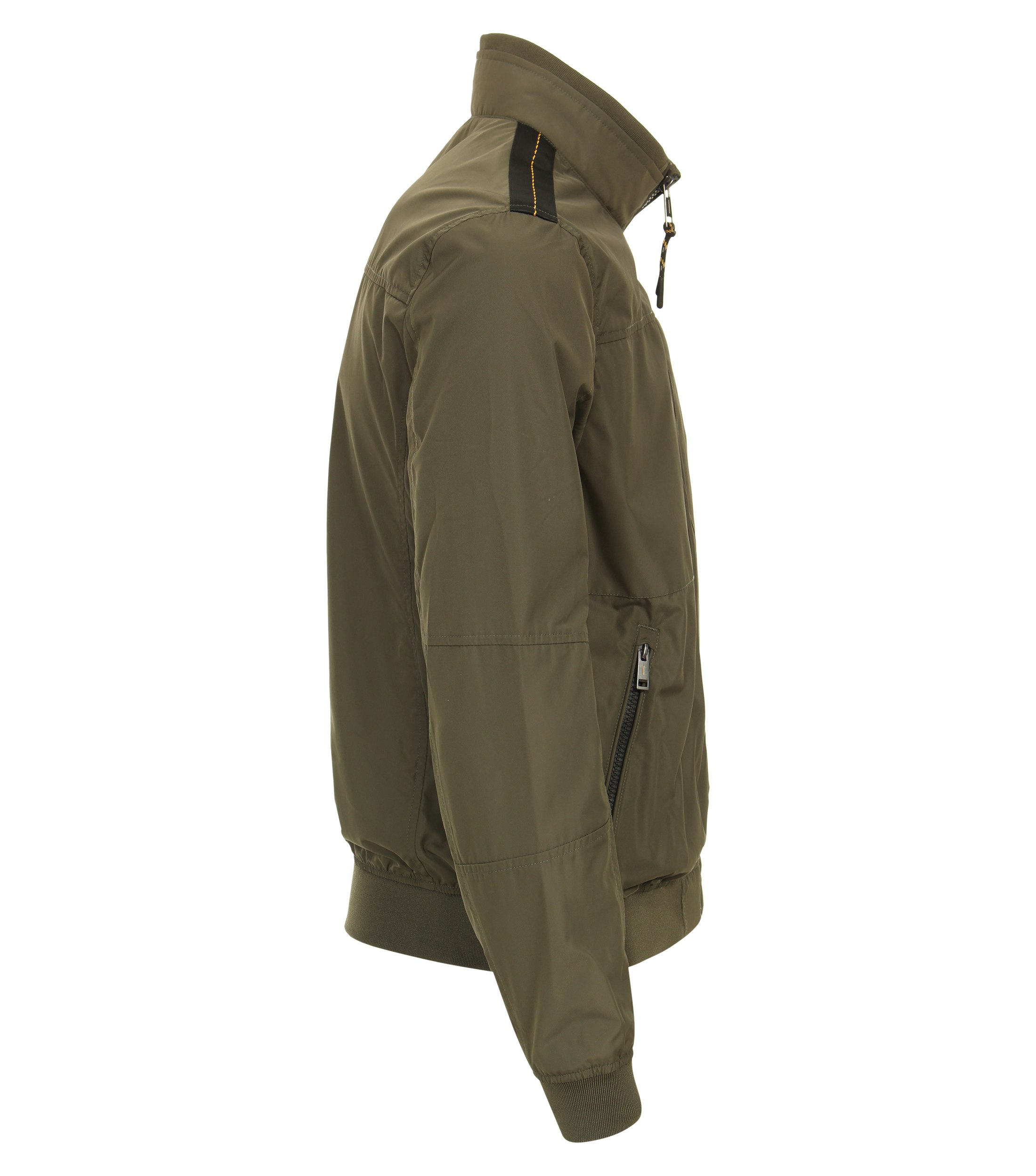 Ein Jacke im uni Muster in der Farbe Grün