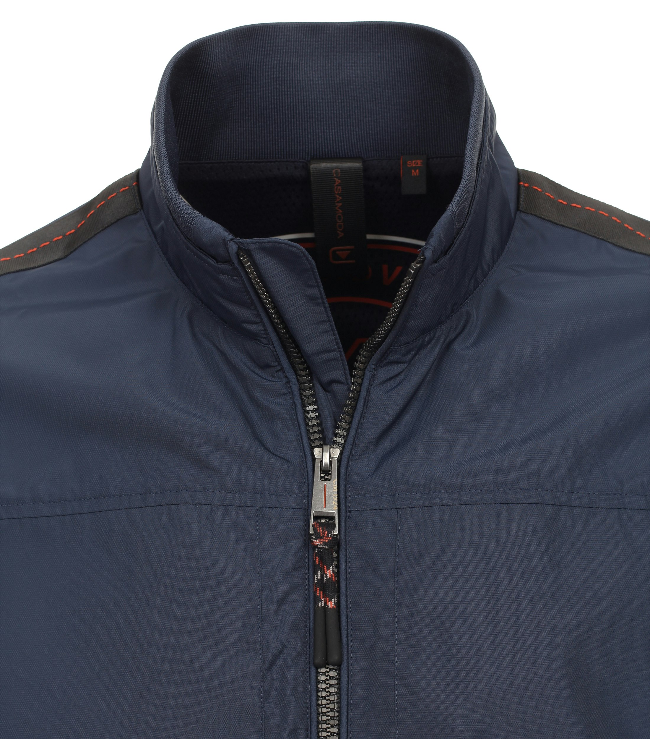 Ein Jacke im uni Muster in der Farbe Dunkelblau