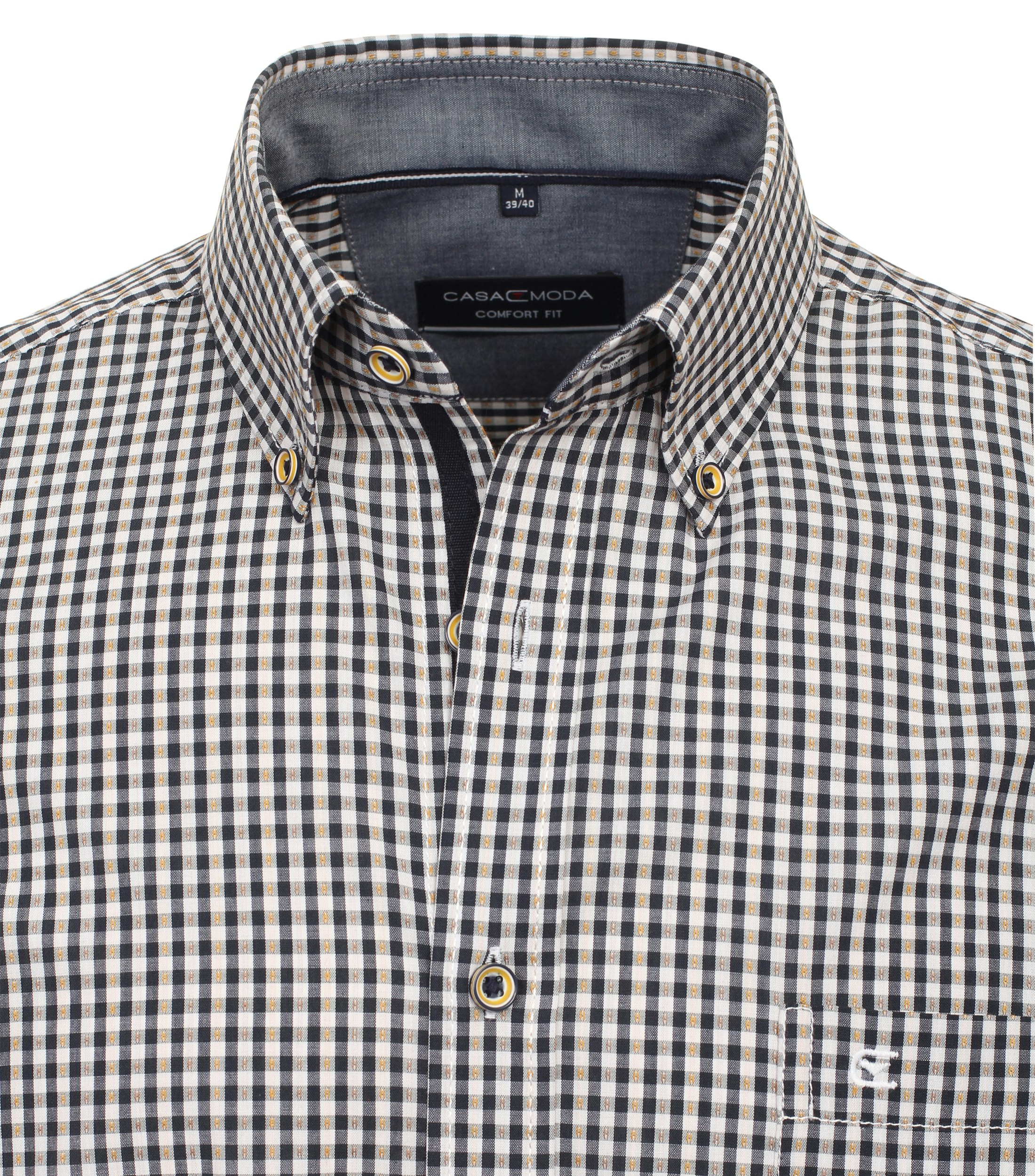 Ein Freizeithemd im kariert Muster in der Farbe Dunkelblau