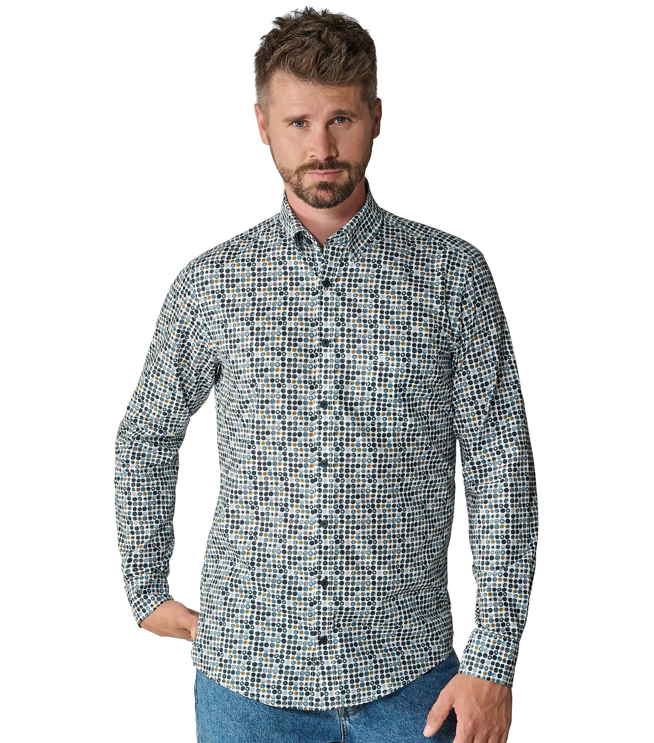 Ein Freizeithemd im Print Muster in der Farbe Mittelblau