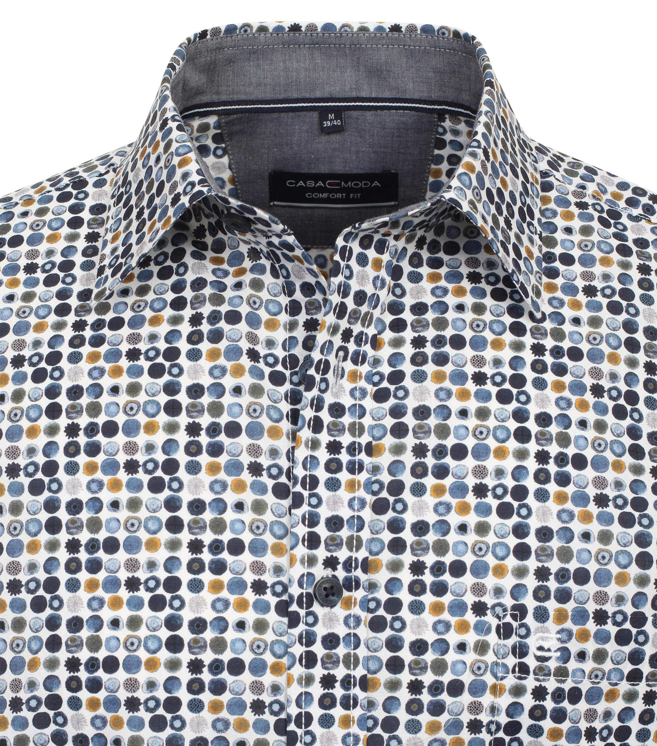 Ein Freizeithemd im Print Muster in der Farbe Mittelblau