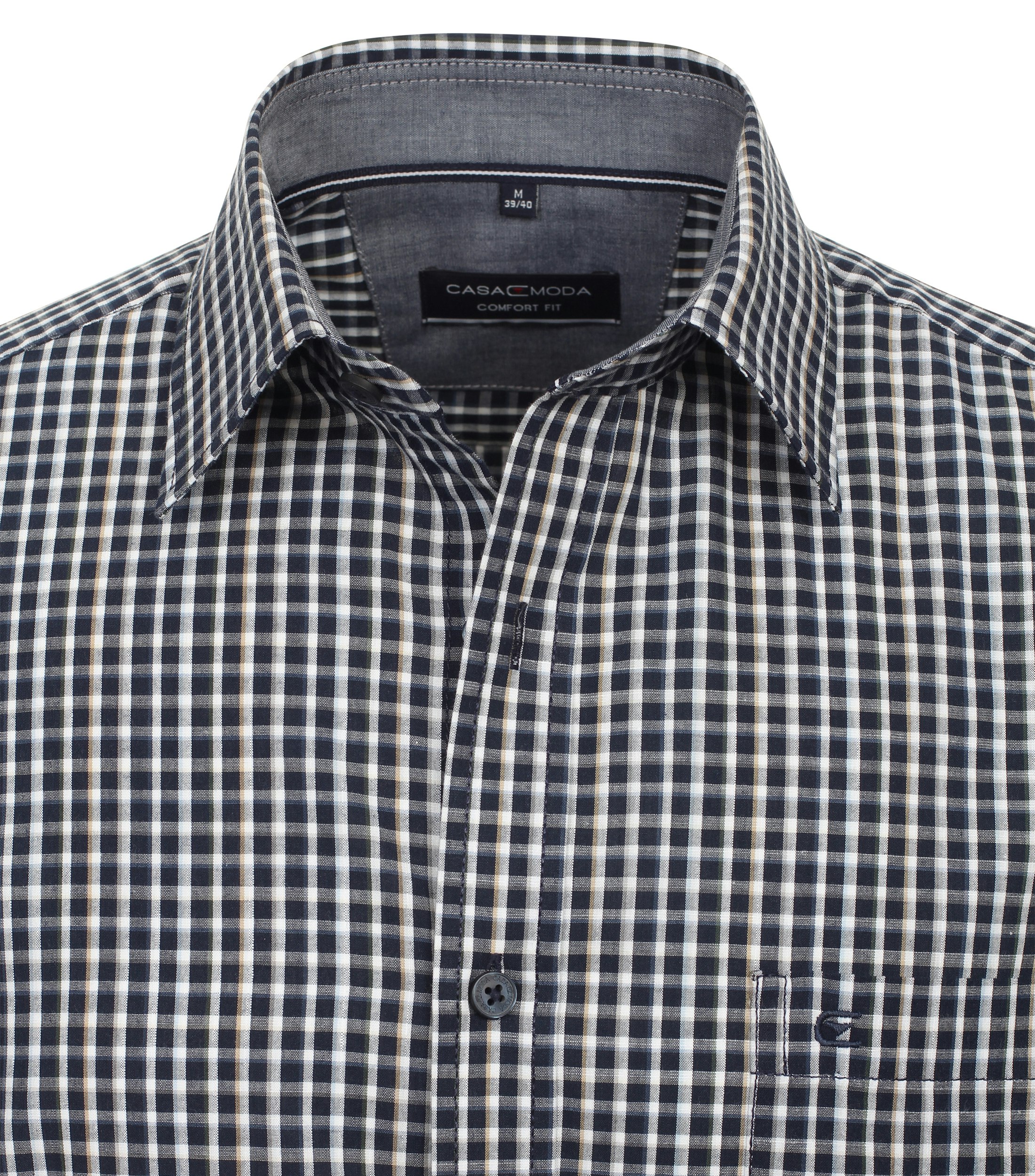 Ein Freizeithemd im kariert Muster in der Farbe Dunkelblau