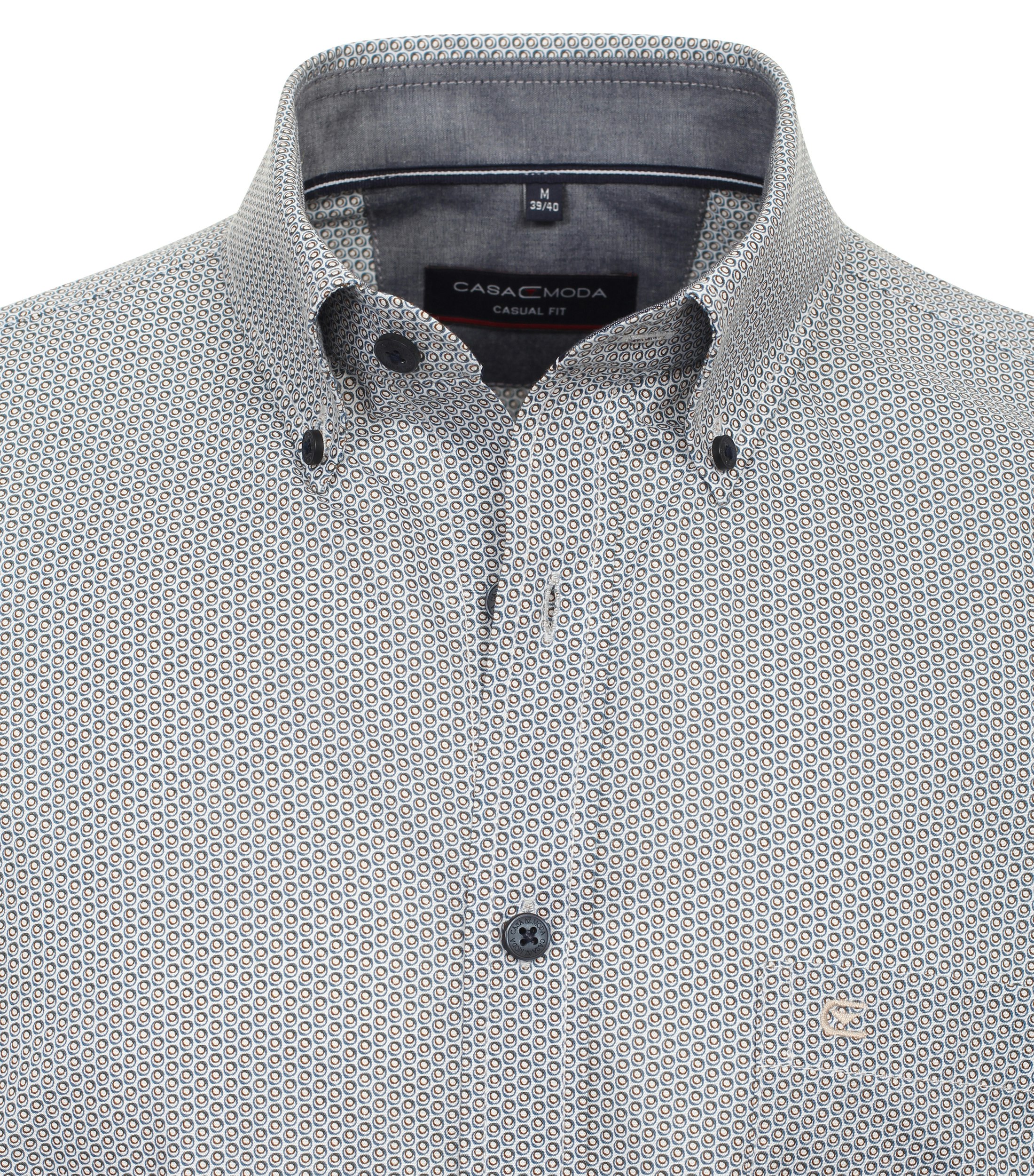 Ein Freizeithemd im Print Muster in der Farbe Gelb