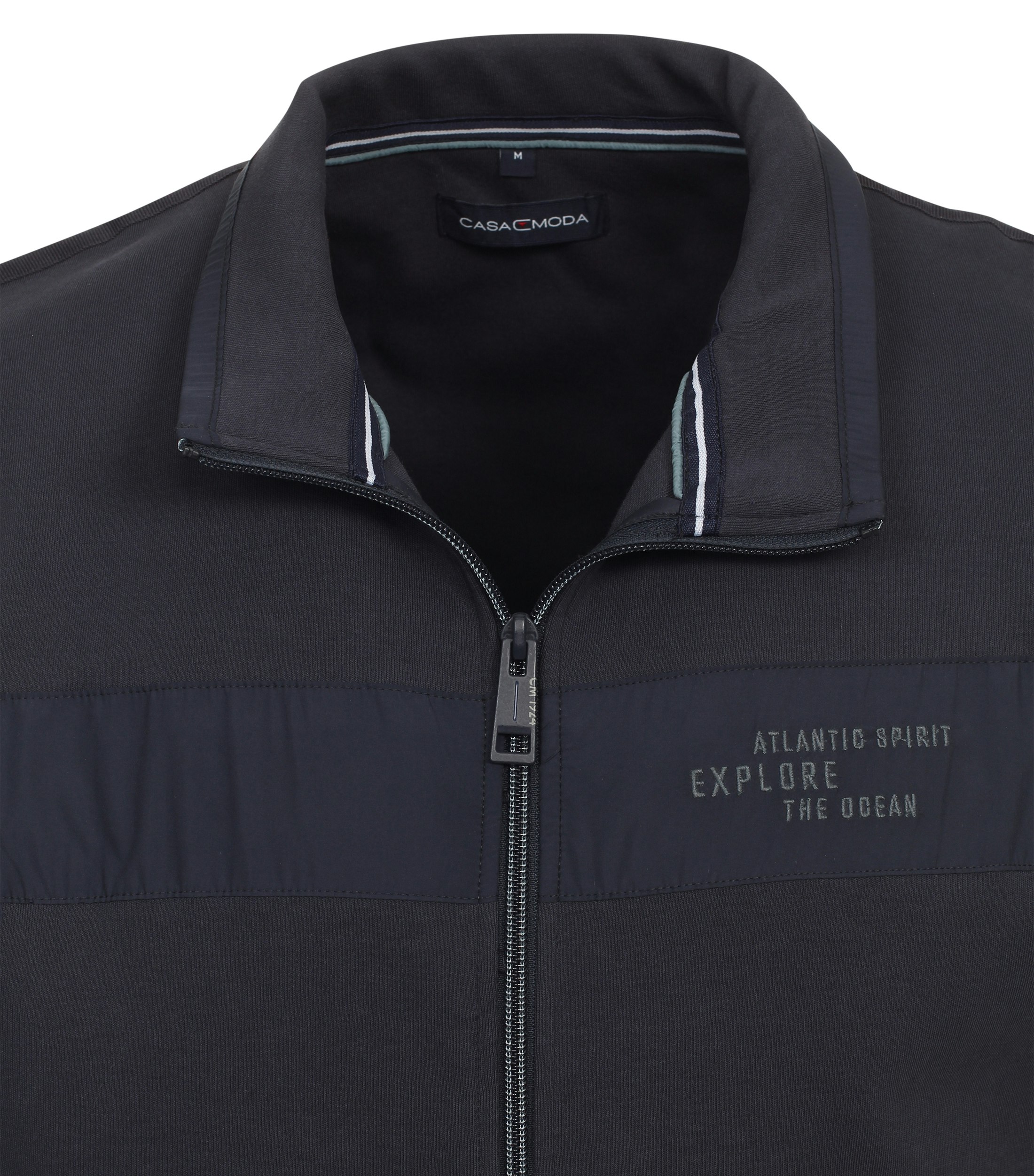 Ein Sweatweste im uni Muster in der Farbe Dunkelblau