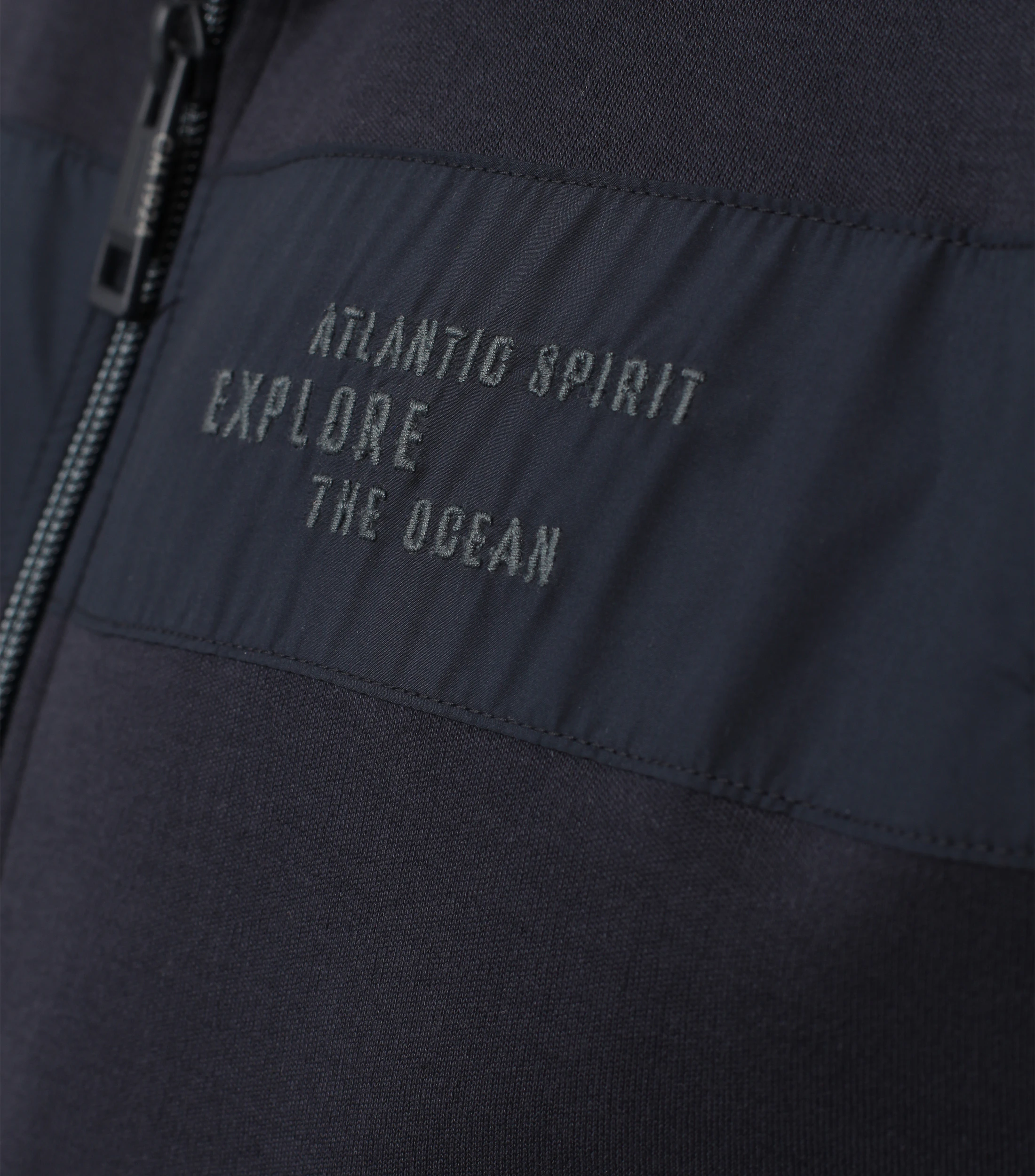 Sweatweste im unifarbenen Design in der Farbe Dunkelblau