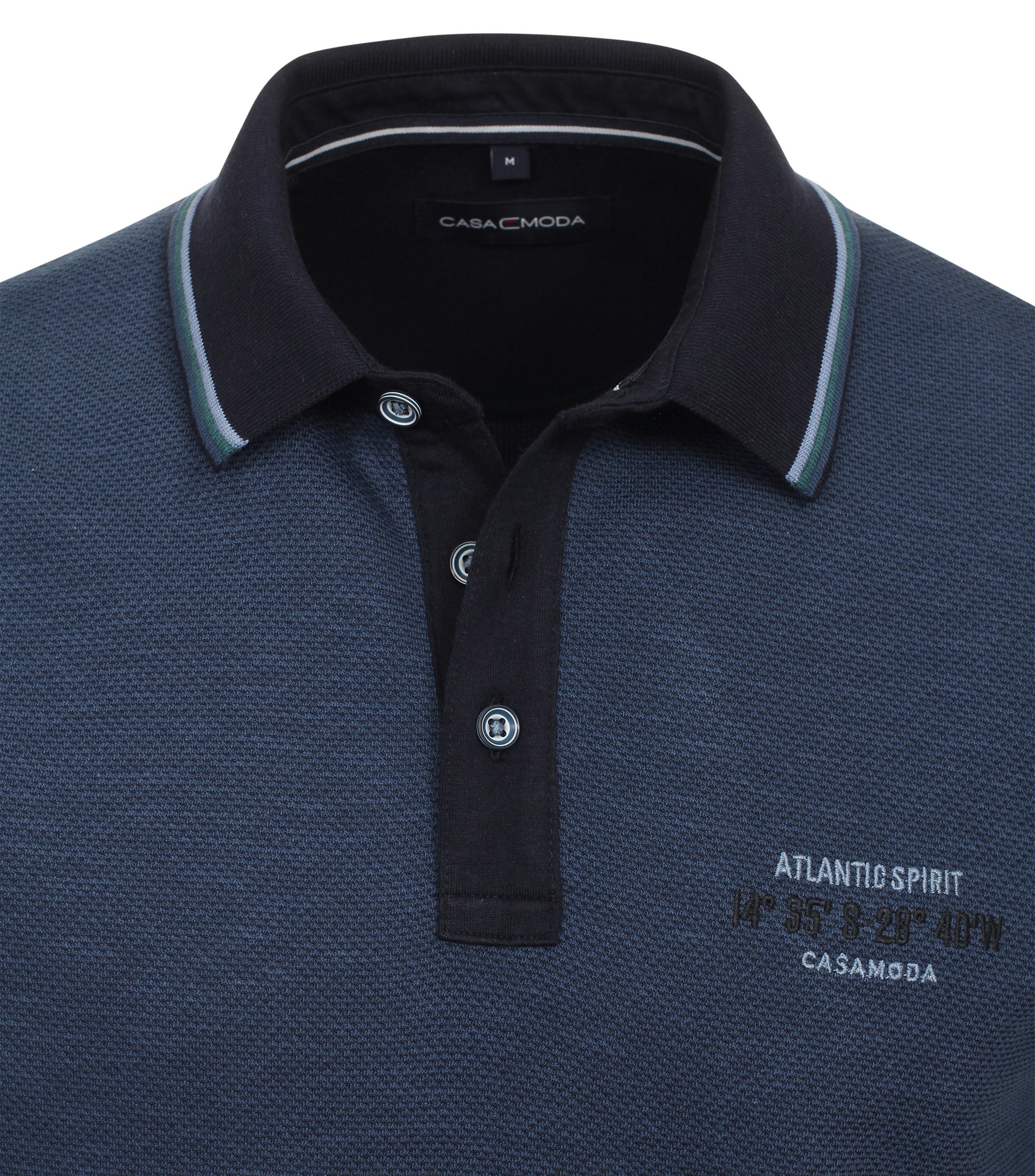 Ein Polo-Shirt im uni Muster in der Farbe Dunkelblau