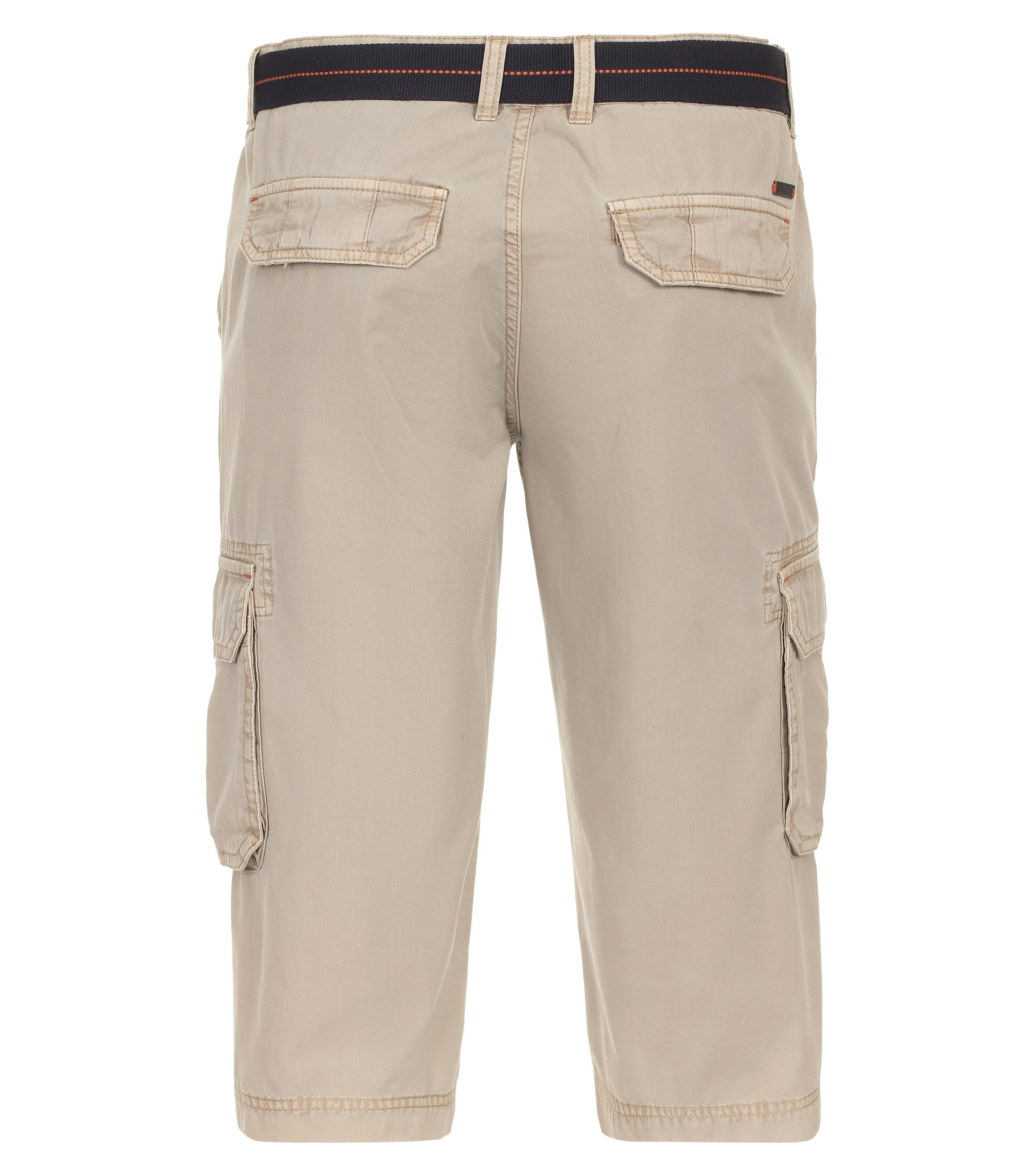 Ein Shorts im uni Muster in der Farbe Beige