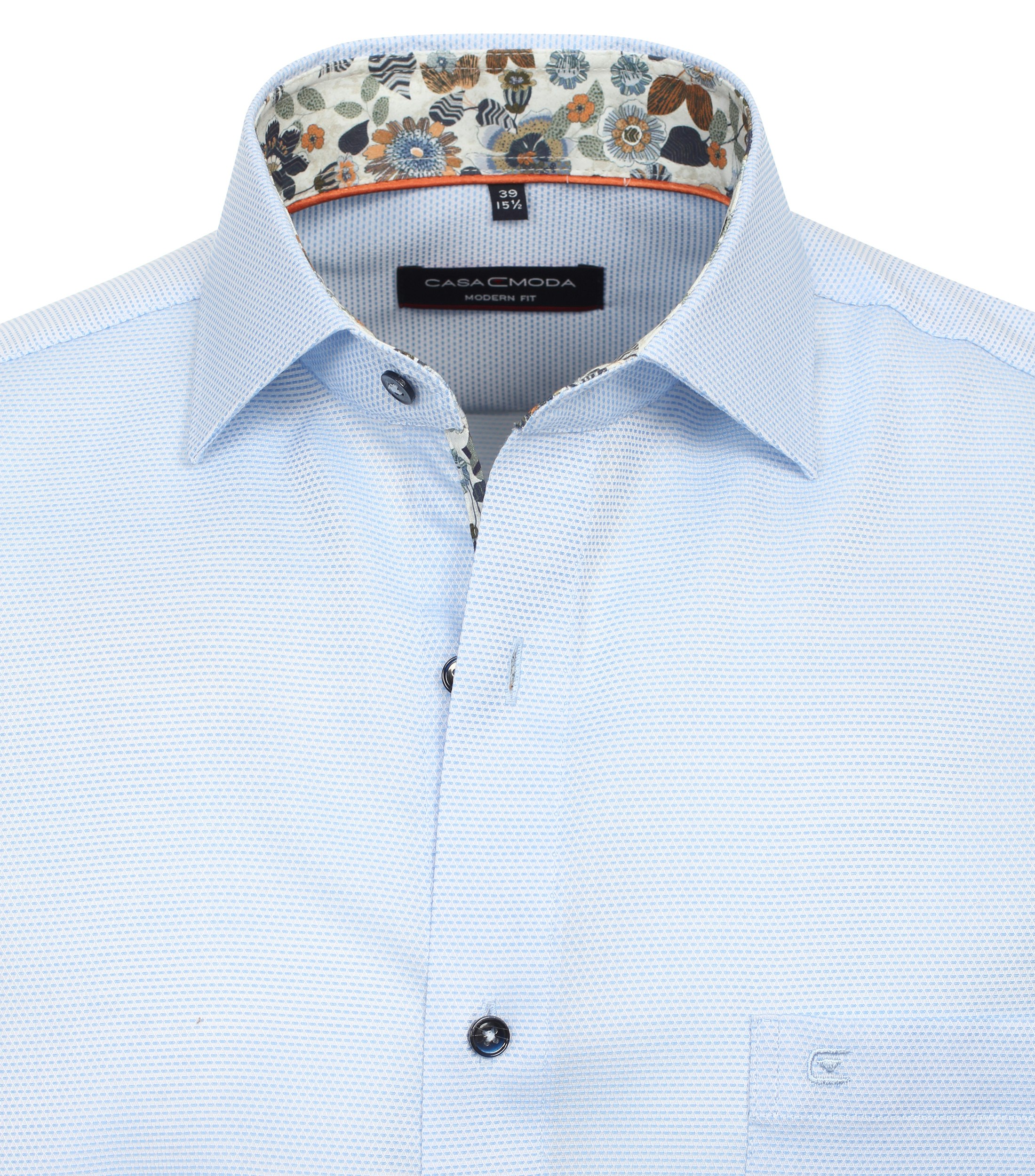 Ein Businesshemd im uni Muster in der Farbe Hellblau