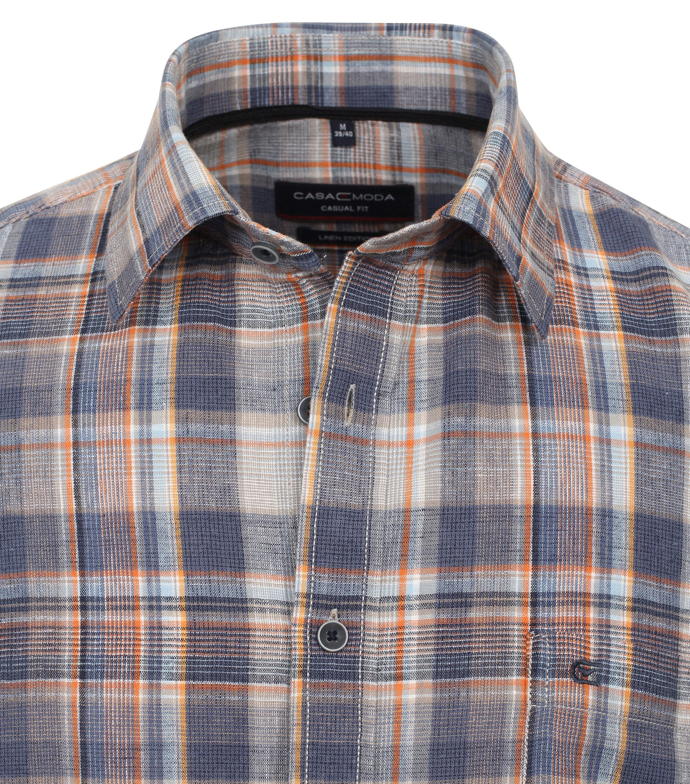 Ein Freizeithemd im kariert Muster in der Farbe graues Mittelblau