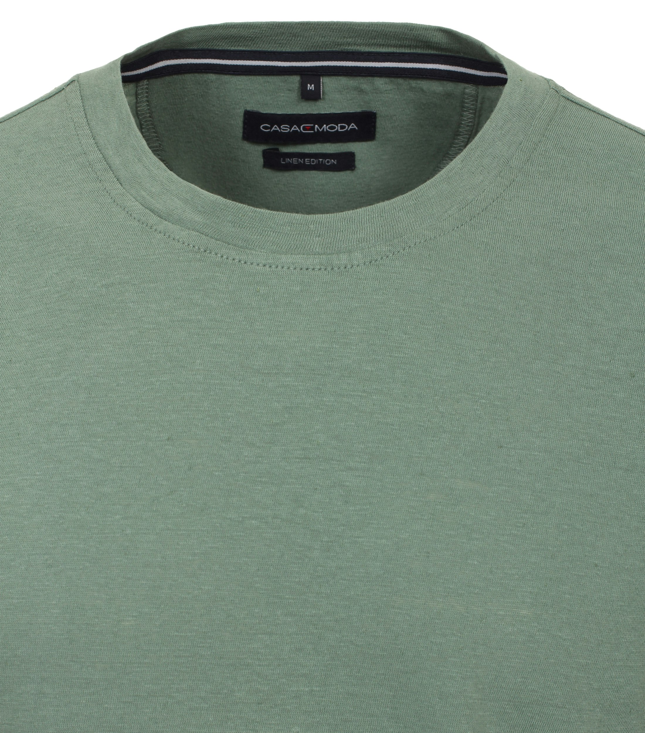 Ein T-Shirt im uni Muster in der Farbe Türkisgrün