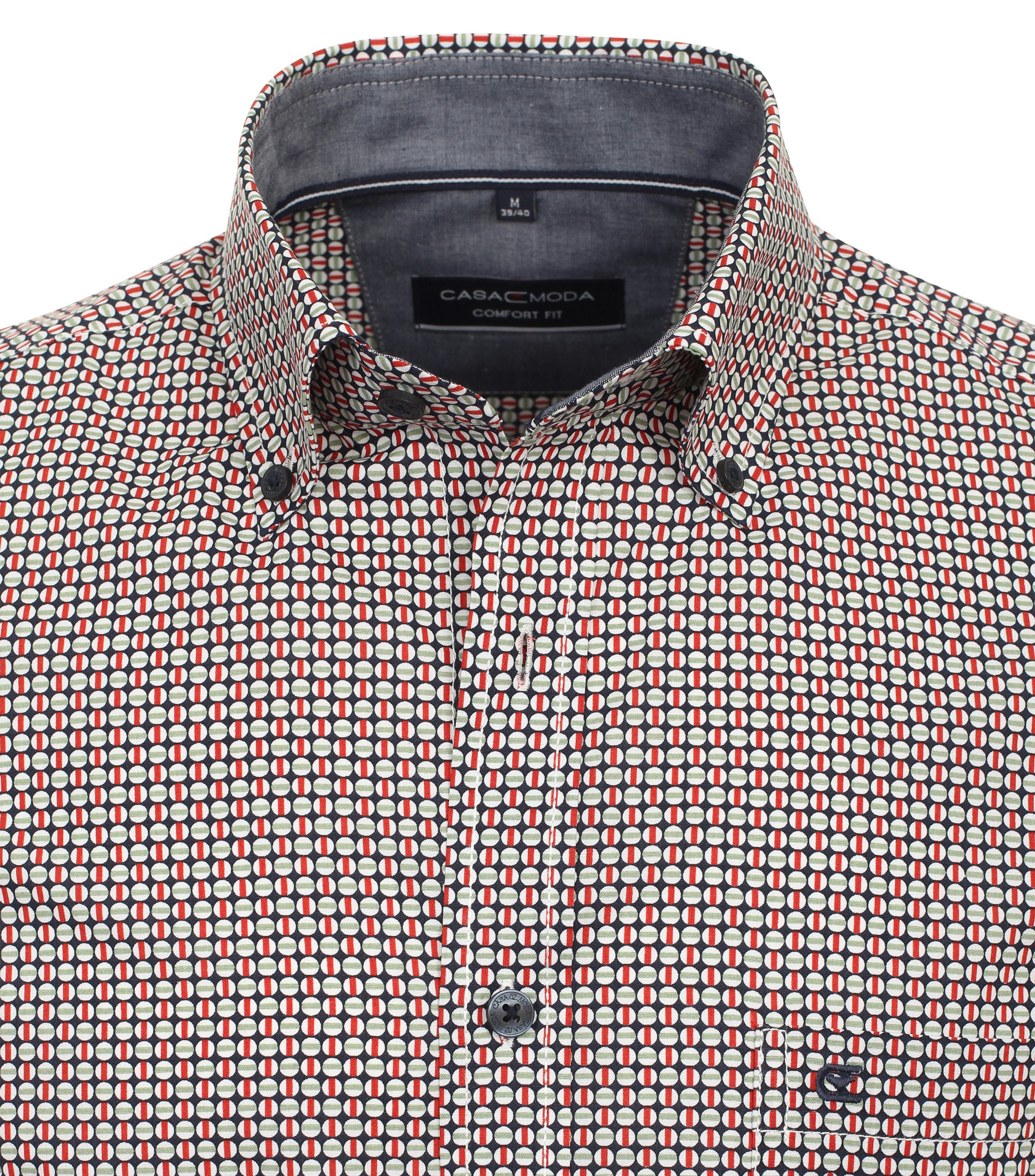 Ein Freizeithemd im Print Muster in der Farbe Hellrot