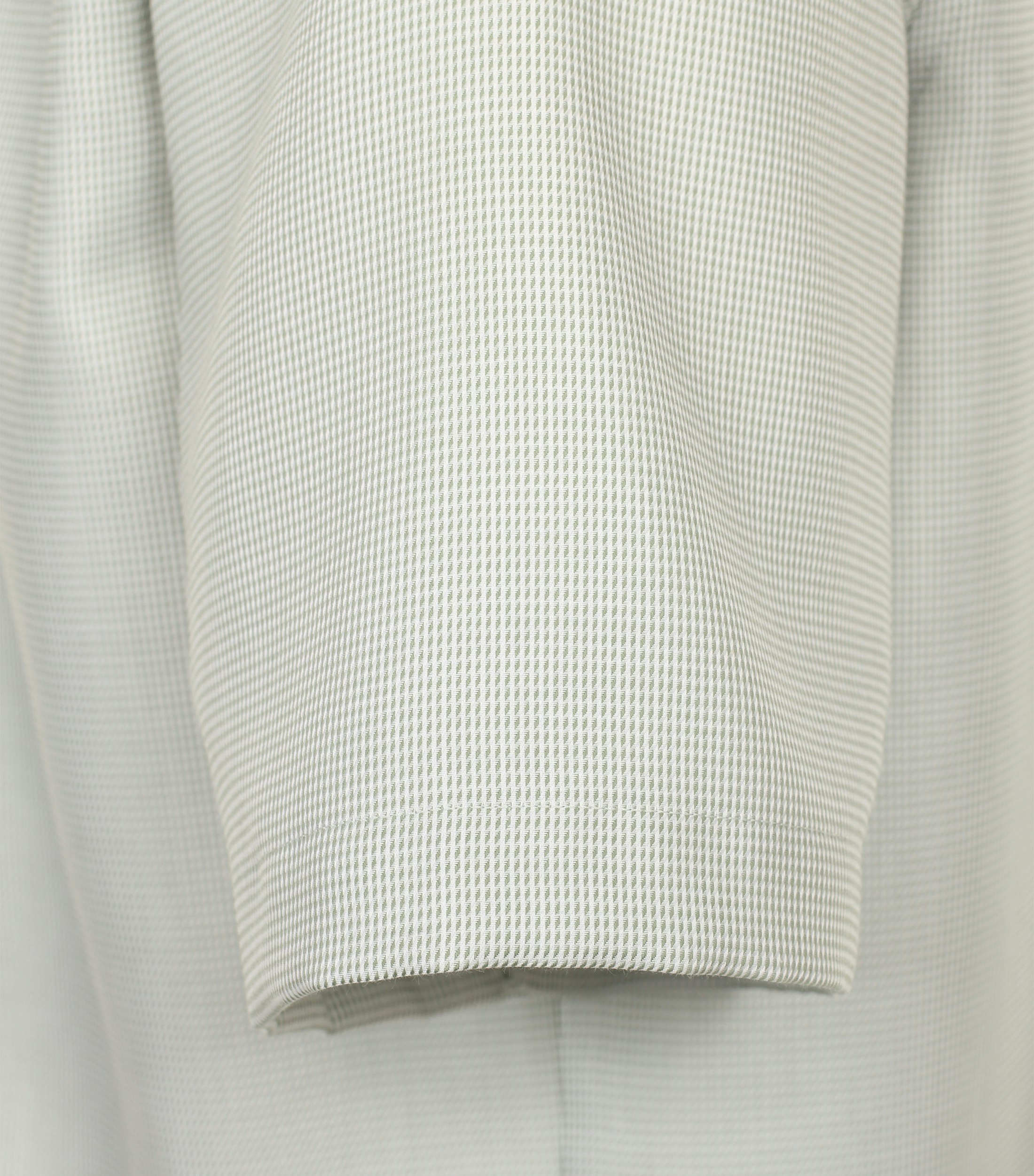 Ein Businesshemd im uni Muster in der Farbe Hellgrün