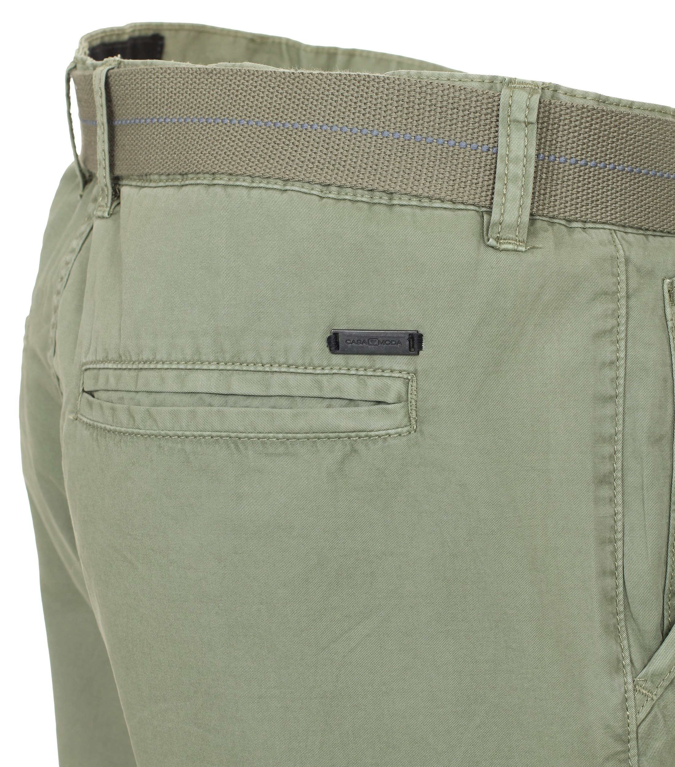 Eine Shorts im uni Muster in der Farbe Hellgrün