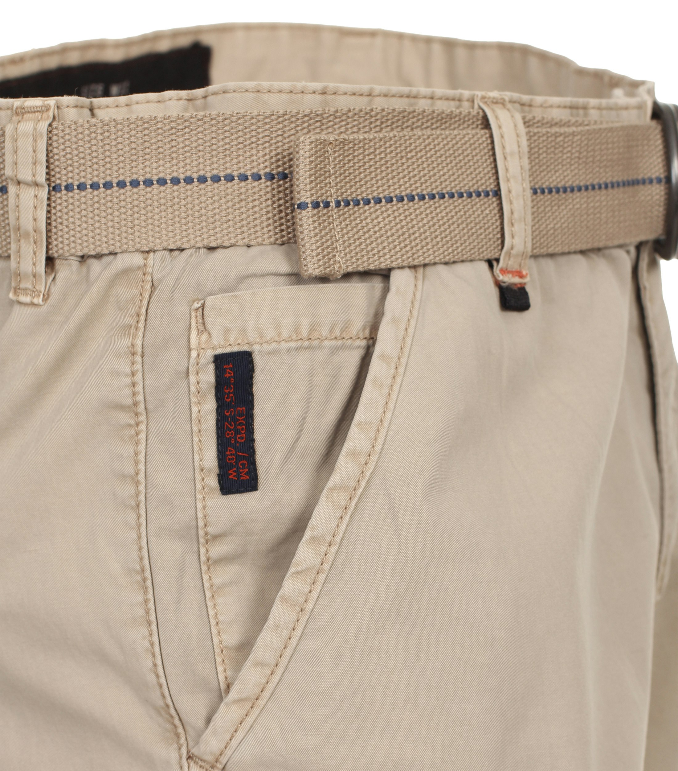 Shorts im unifarbenen Design in der Farbe Beige