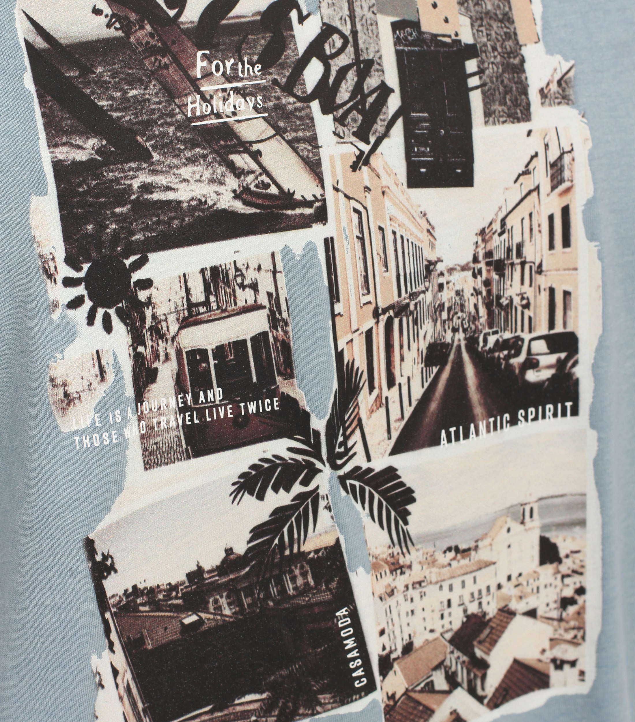 T-Shirt im unifarbenen Design in der Farbe Hellblau