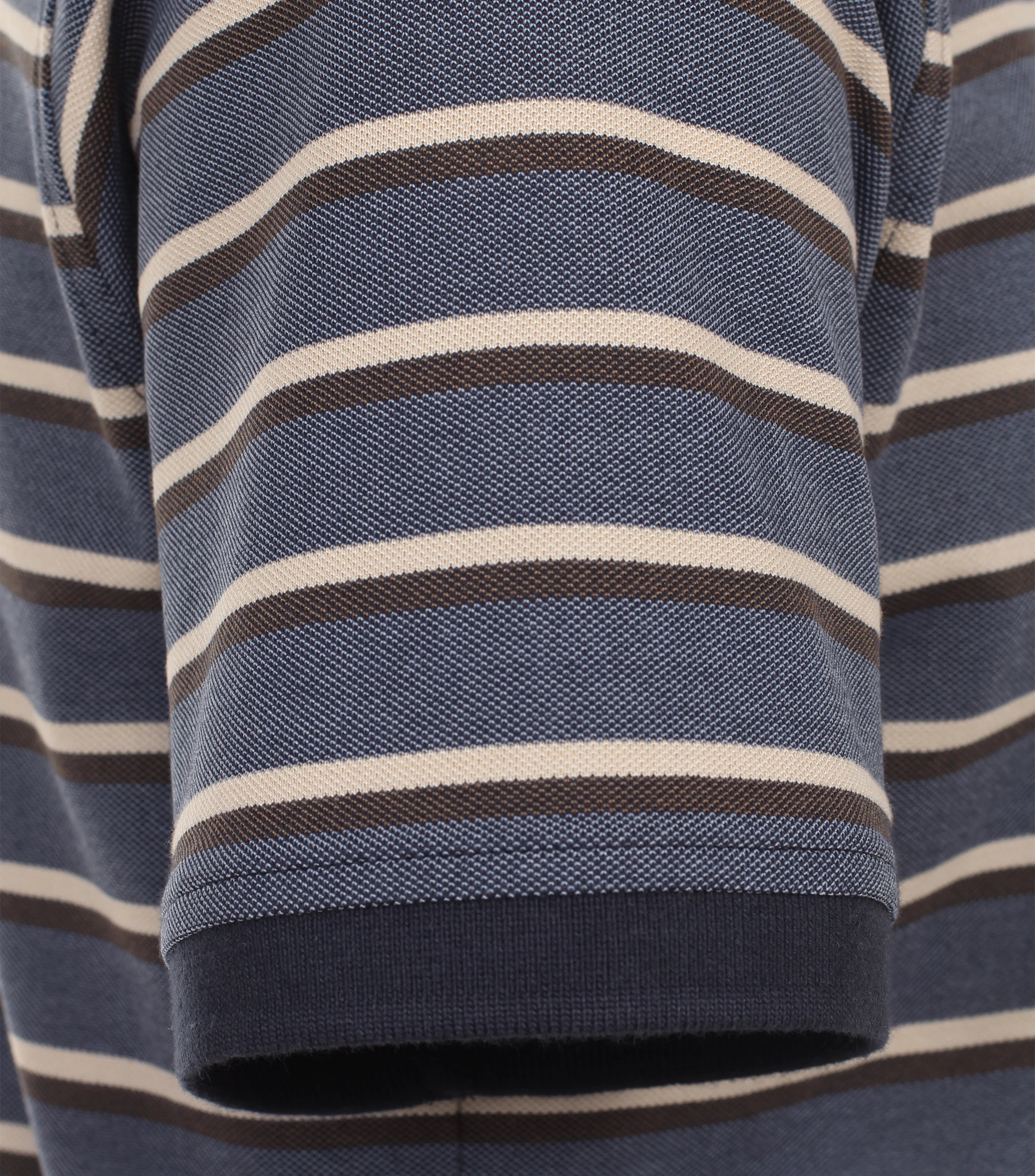 Polo-Shirt im gestreiften Muster in der Farbe graues Dunkelblau