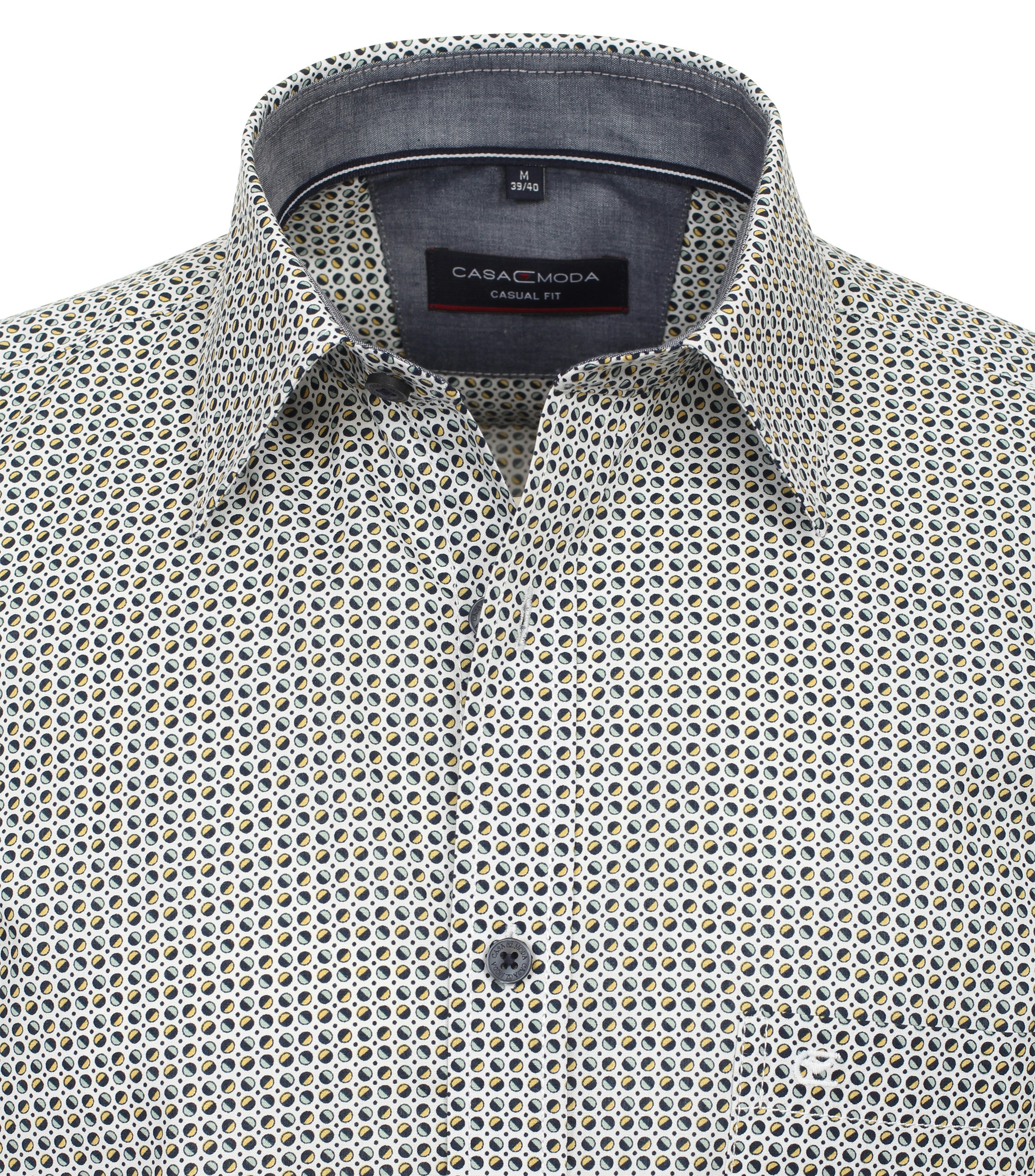 Ein Freizeithemd im Print Muster in der Farbe graues Dunkelblau