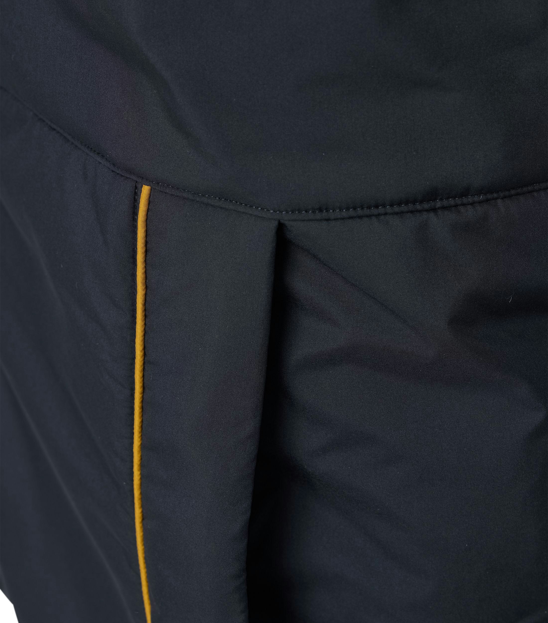 Ein Sweatjacke im uni Muster in der Farbe Dunkelblau