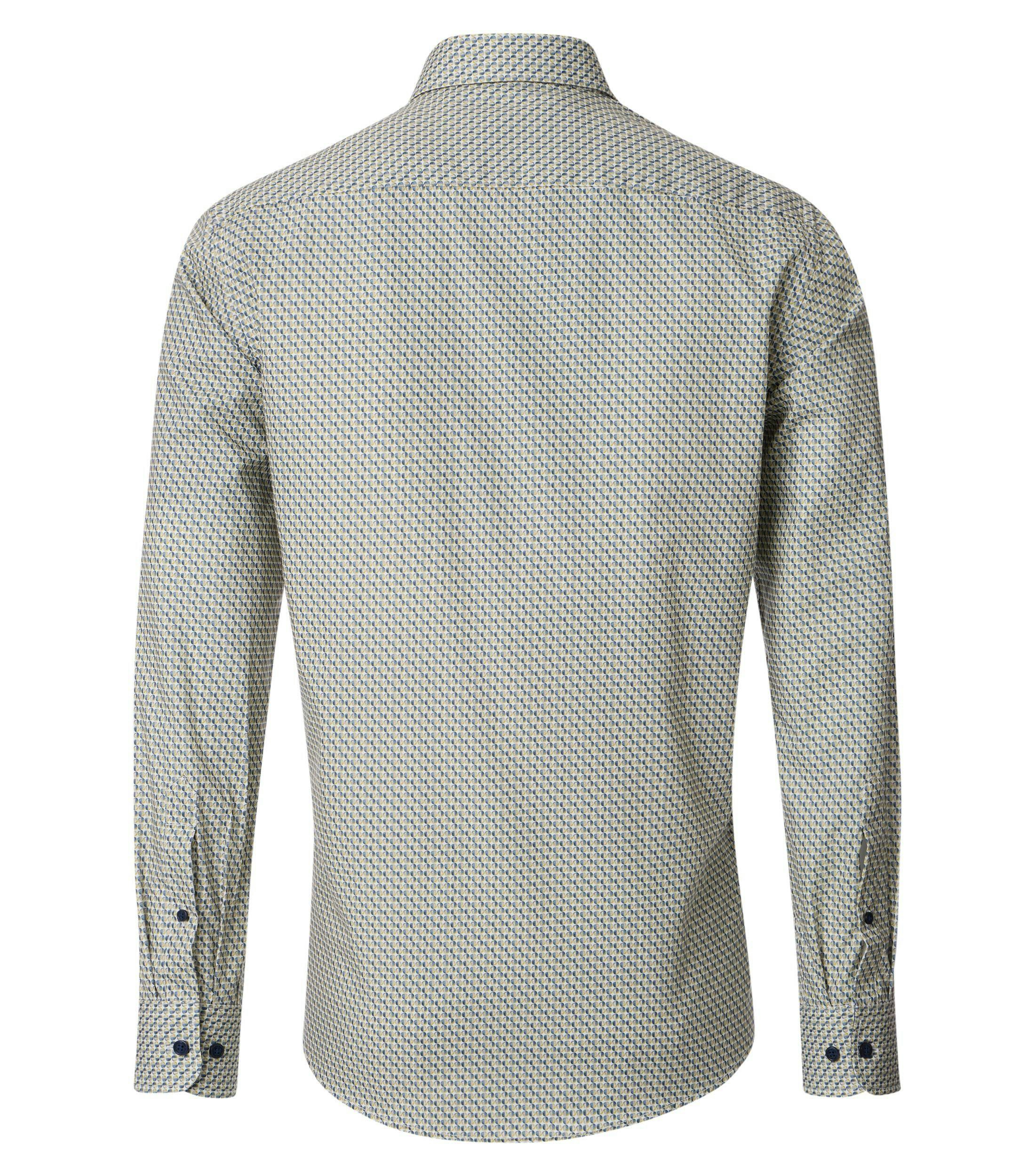 Ein Freizeithemd im Print Muster in der Farbe Hellorange