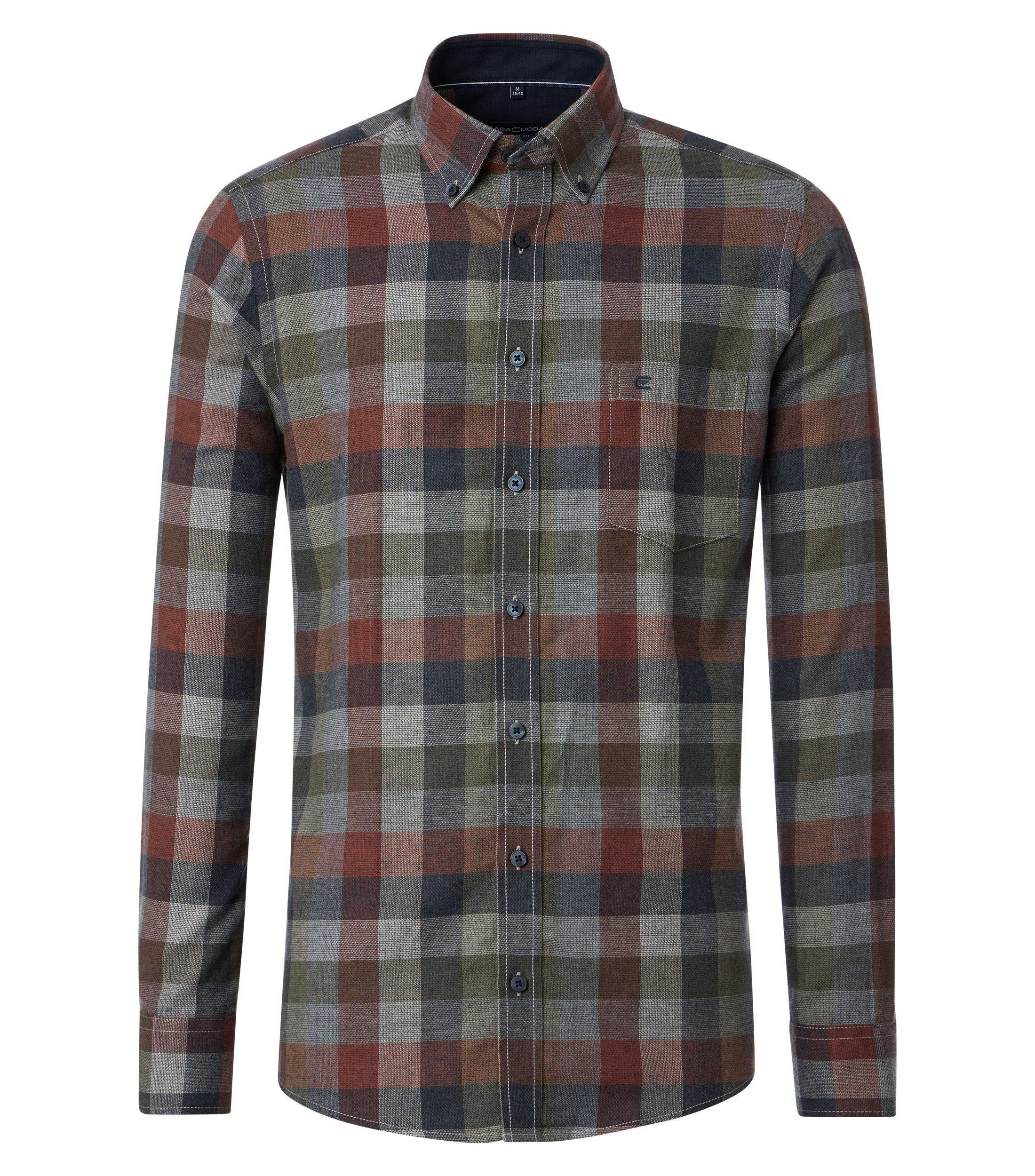 Ein Freizeithemd im kariert Muster in der Farbe Orange