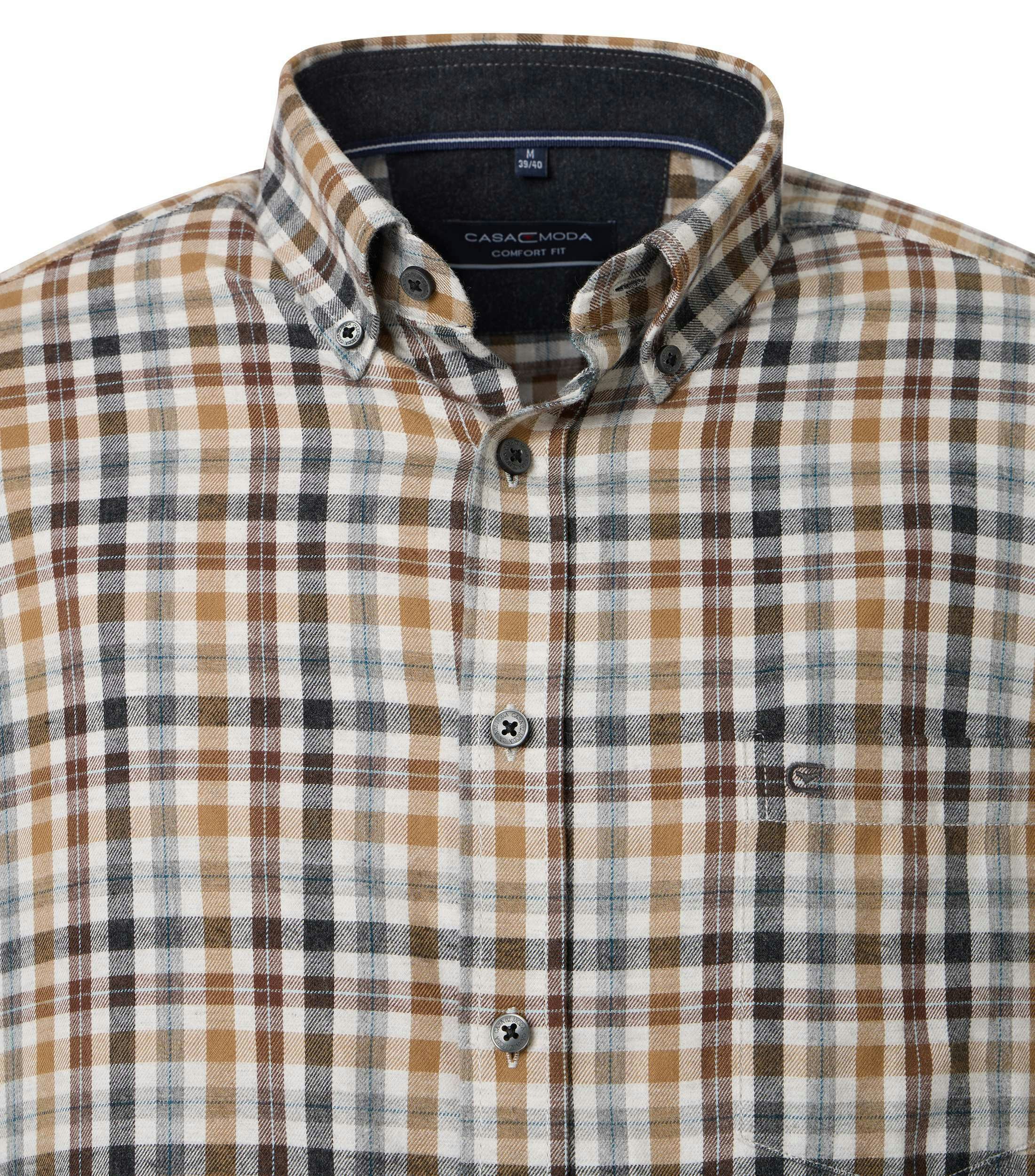 Ein Freizeithemd im kariert Muster in der Farbe Gelb