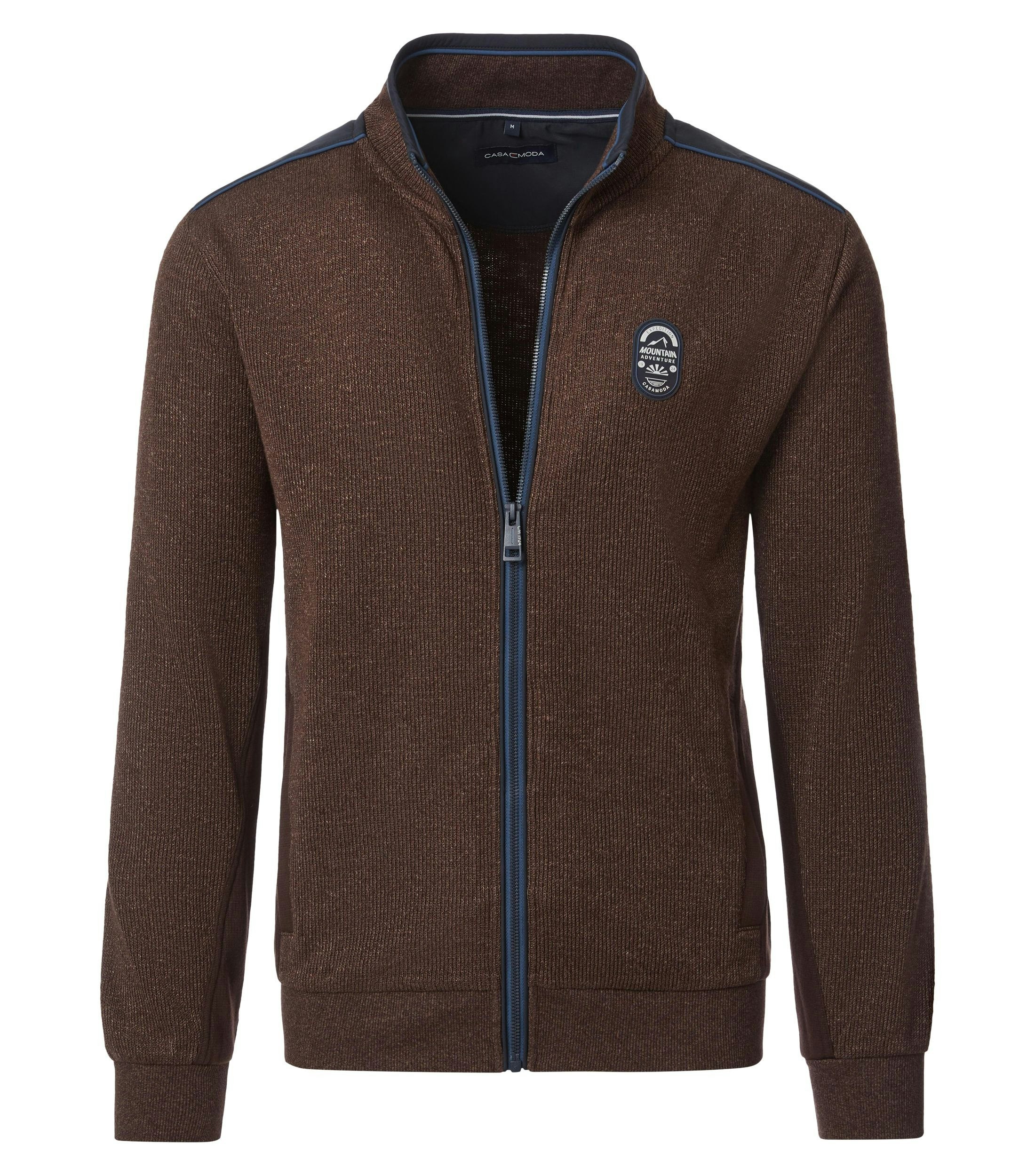 Ein Sweatjacke im uni Muster in der Farbe Braun